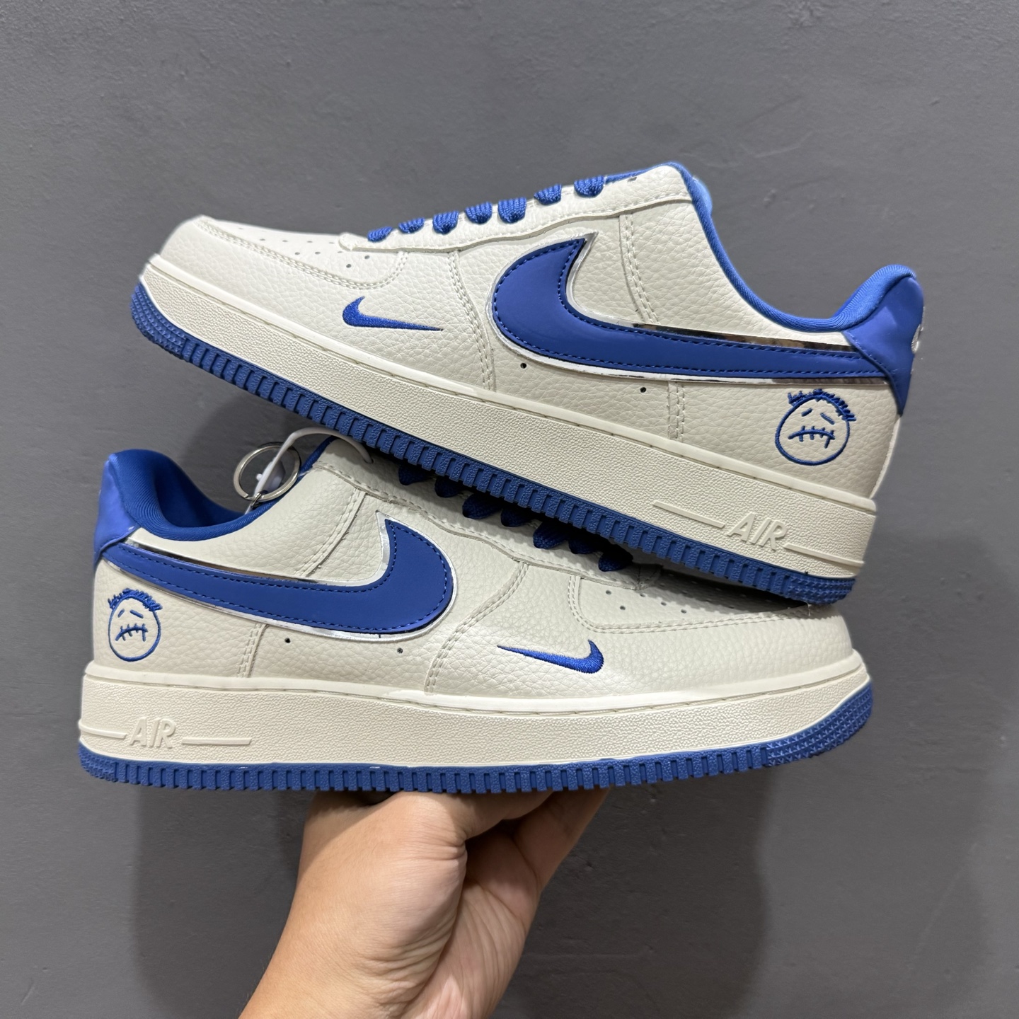 ¥260 Nike Air Force 1'07 Low 米兰鬼脸 空军一号低帮休闲板鞋 DF0188-071-Chinese UA Cheap High Quatity Brand Clothes Bags handbags Sneakers wholesale wholesaler seller from China Factory suppliers Fashion Clothing Shoes best Quality Beautiful Price ¥260 Nike Air Force 1'07 Low 米兰鬼脸 空军一号低帮休闲板鞋 DF0188-071