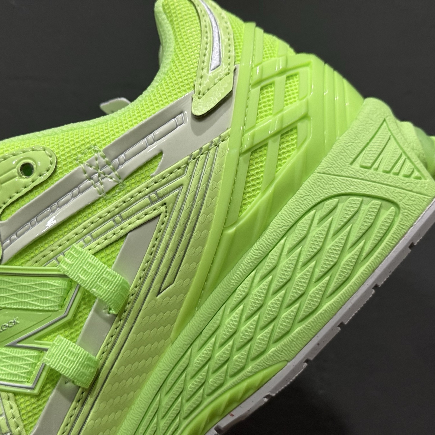 ¥220 New Balance 1906系列复古老爹风休闲运动慢跑鞋 U1906AF-Chinese UA Cheap High Quatity Brand Clothes Bags handbags Sneakers wholesale wholesaler seller from China Factory suppliers Fashion Clothing Shoes best Quality Beautiful Price ¥220 New Balance 1906系列复古老爹风休闲运动慢跑鞋 U1906AF