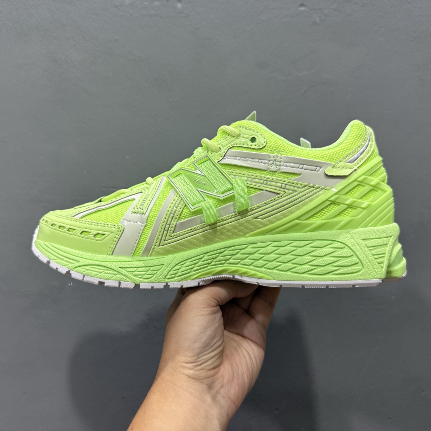 ¥220 New Balance 1906系列复古老爹风休闲运动慢跑鞋 U1906AF-Chinese UA Cheap High Quatity Brand Clothes Bags handbags Sneakers wholesale wholesaler seller from China Factory suppliers Fashion Clothing Shoes best Quality Beautiful Price ¥220 New Balance 1906系列复古老爹风休闲运动慢跑鞋 U1906AF