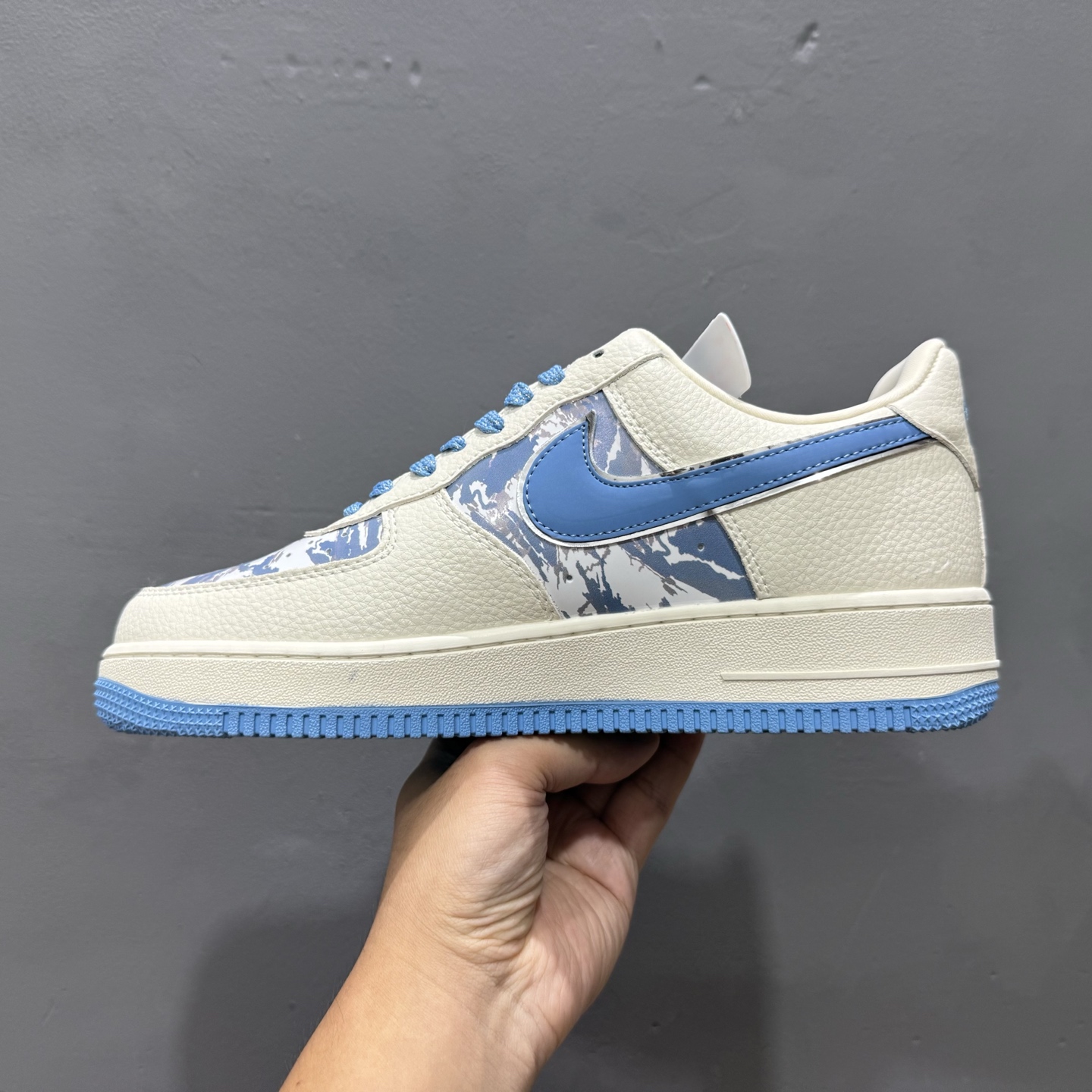 260 The North Face x Nike Air Force 1 雪山米蓝 KJ1688-003-Chinese UA Cheap High Quatity Brand Clothes Bags handbags Sneakers wholesale wholesaler seller from China Factory suppliers Fashion Clothing Shoes best Quality Beautiful Price 260 The North Face x Nike Air Force 1 雪山米蓝 KJ1688-003