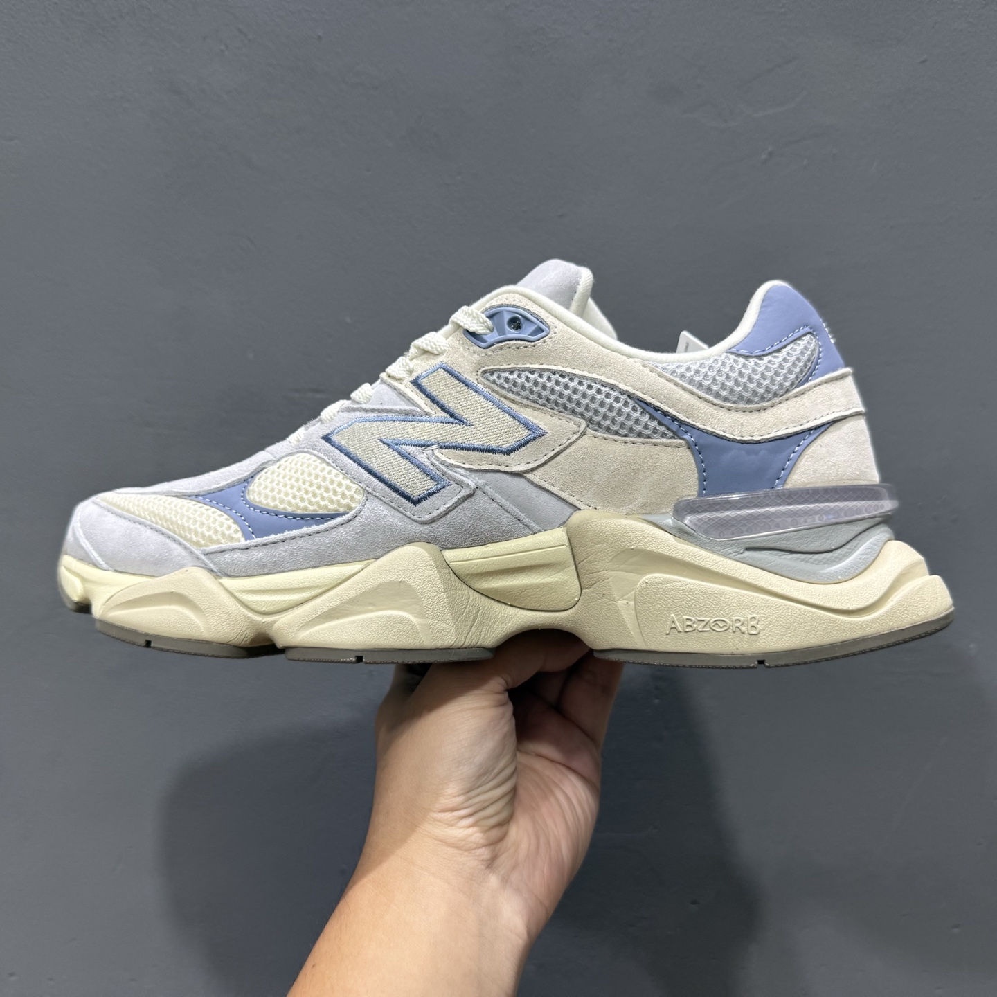 ¥240 纯原 New Balance NB9060 联名款 复古休闲运动慢跑鞋 U9060EEL-Chinese UA Cheap High Quatity Brand Clothes Bags handbags Sneakers wholesale wholesaler seller from China Factory suppliers Fashion Clothing Shoes best Quality Beautiful Price ¥240 纯原 New Balance NB9060 联名款 复古休闲运动慢跑鞋 U9060EEL