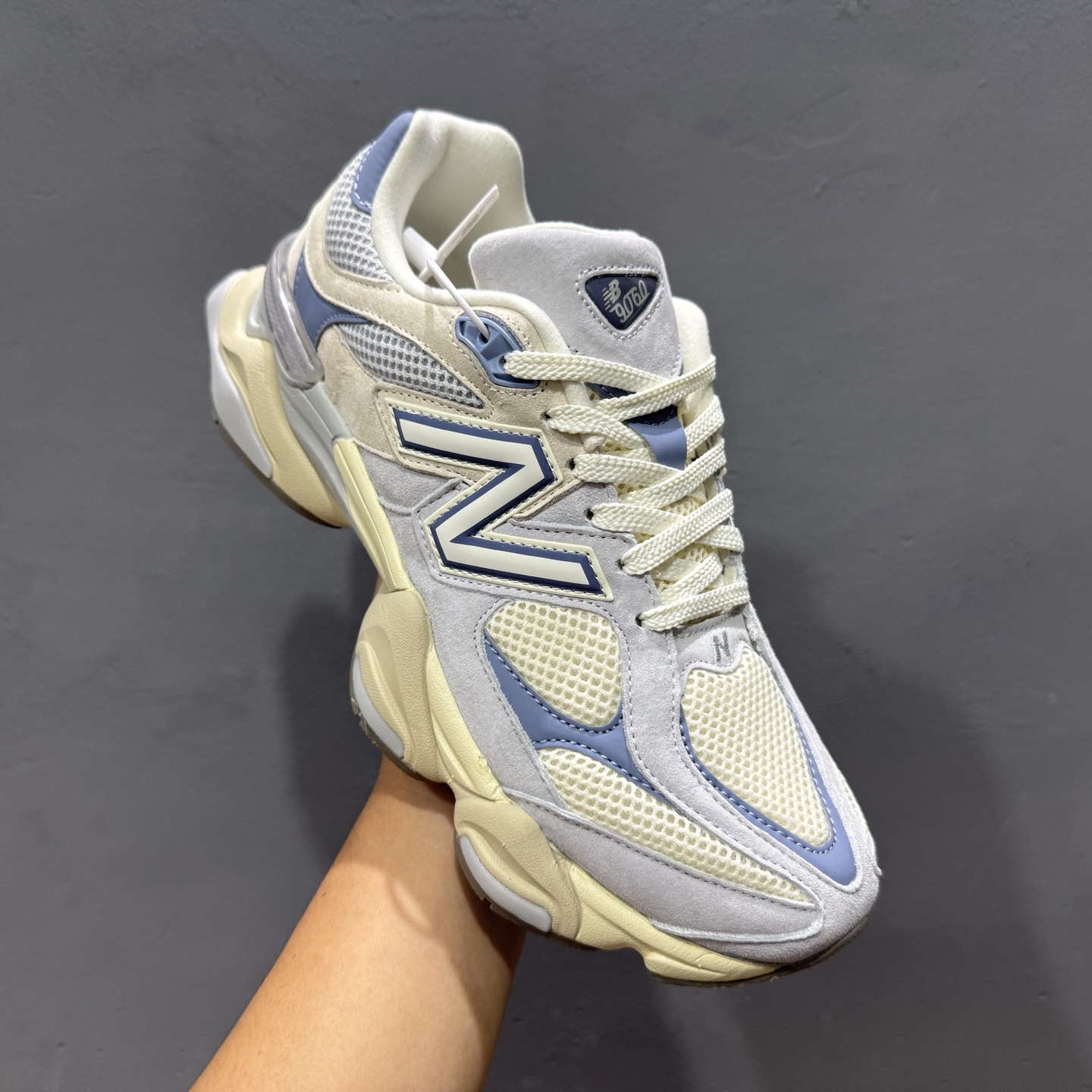 ¥240 纯原 New Balance NB9060 联名款 复古休闲运动慢跑鞋 U9060EEL-Chinese UA Cheap High Quatity Brand Clothes Bags handbags Sneakers wholesale wholesaler seller from China Factory suppliers Fashion Clothing Shoes best Quality Beautiful Price ¥240 纯原 New Balance NB9060 联名款 复古休闲运动慢跑鞋 U9060EEL