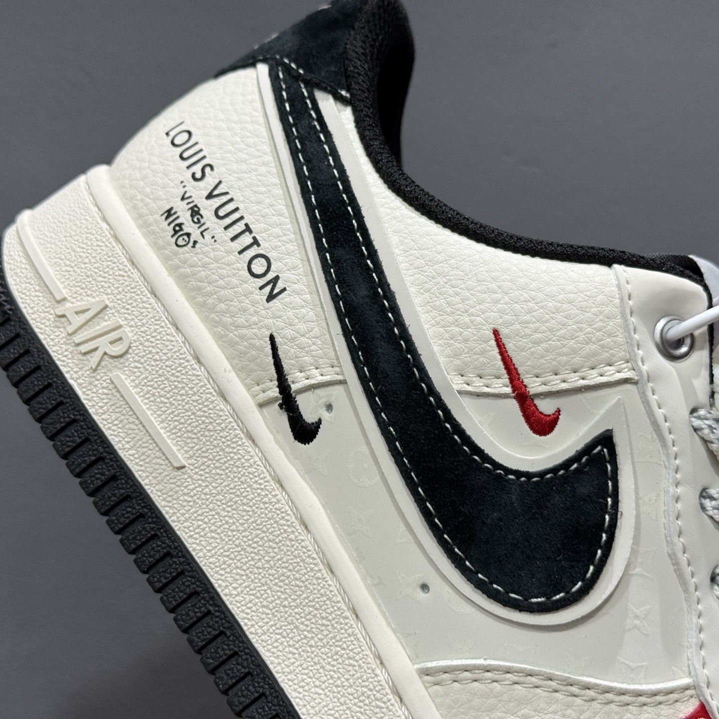 ¥260 Nike Air Force 1'07 Low LV联名 米黑勾红标 空军一号低帮休闲板鞋 YX5066-348-Chinese UA Cheap High Quatity Brand Clothes Bags handbags Sneakers wholesale wholesaler seller from China Factory suppliers Fashion Clothing Shoes best Quality Beautiful Price ¥260 Nike Air Force 1'07 Low LV联名 米黑勾红标 空军一号低帮休闲板鞋 YX5066-348