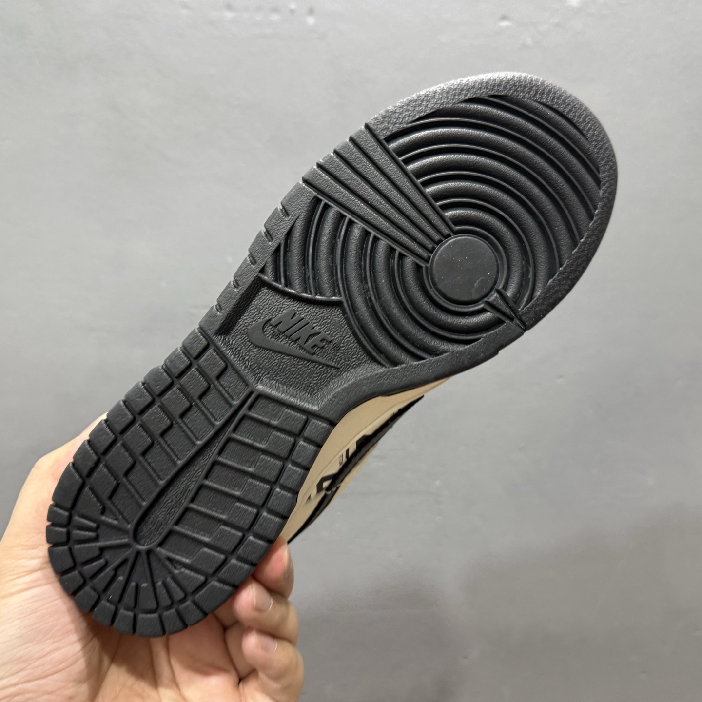 280 Louis Vuitton x Nike Dunk Low 印花米黑 QW5836-021-Chinese UA Cheap High Quatity Brand Clothes Bags handbags Sneakers wholesale wholesaler seller from China Factory suppliers Fashion Clothing Shoes best Quality Beautiful Price 280 Louis Vuitton x Nike Dunk Low 印花米黑 QW5836-021