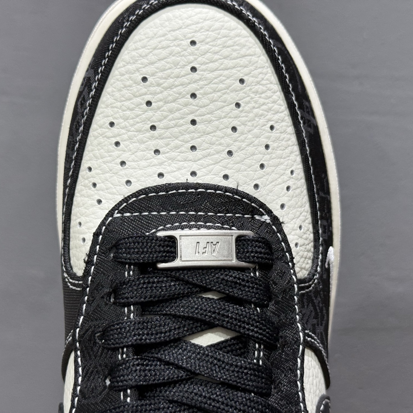 260 Stussy x NIke Air Force 1 黑丝绸 LW9279-013-Chinese UA Cheap High Quatity Brand Clothes Bags handbags Sneakers wholesale wholesaler seller from China Factory suppliers Fashion Clothing Shoes best Quality Beautiful Price 260 Stussy x NIke Air Force 1 黑丝绸 LW9279-013