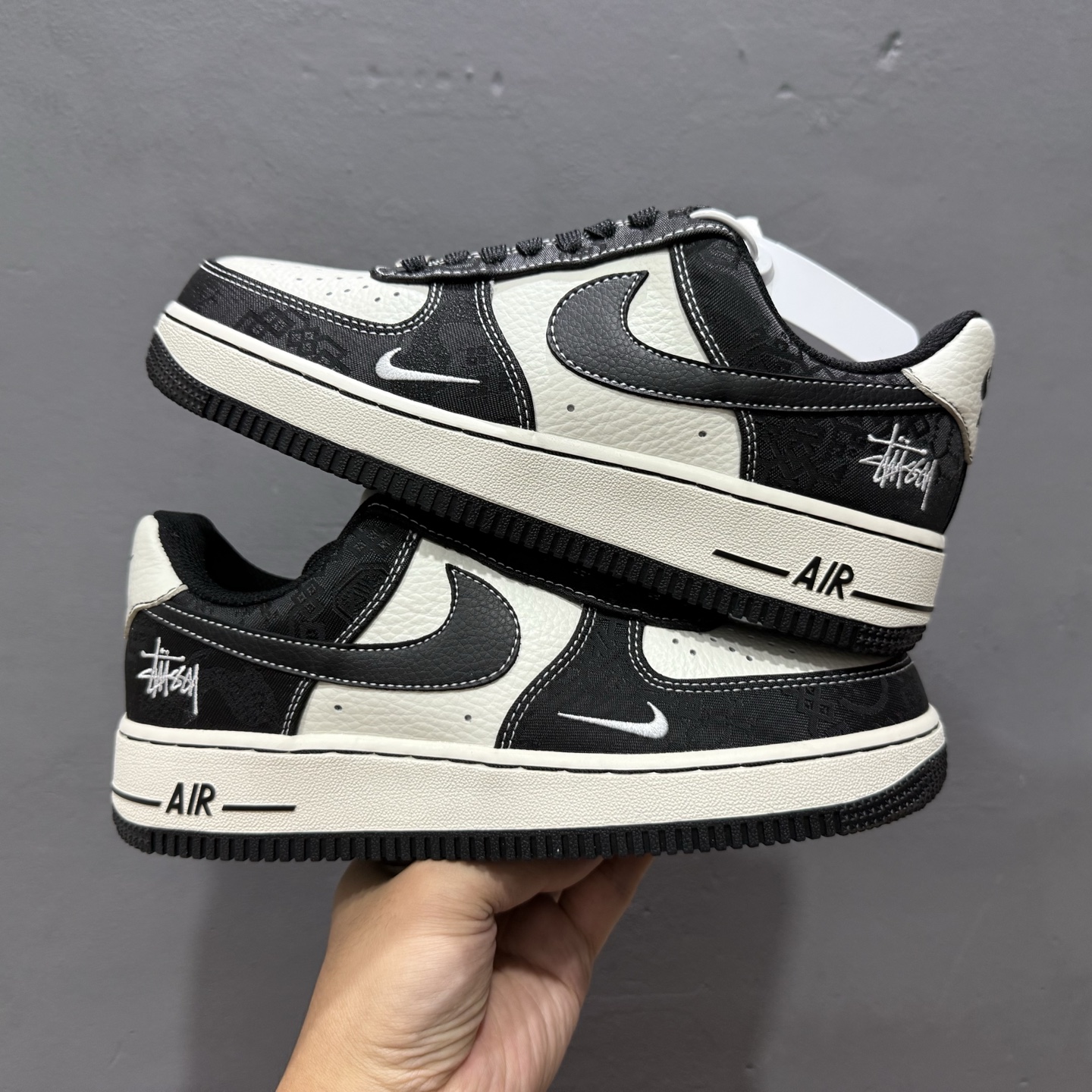 260 Stussy x NIke Air Force 1 黑丝绸 LW9279-013-Chinese UA Cheap High Quatity Brand Clothes Bags handbags Sneakers wholesale wholesaler seller from China Factory suppliers Fashion Clothing Shoes best Quality Beautiful Price 260 Stussy x NIke Air Force 1 黑丝绸 LW9279-013