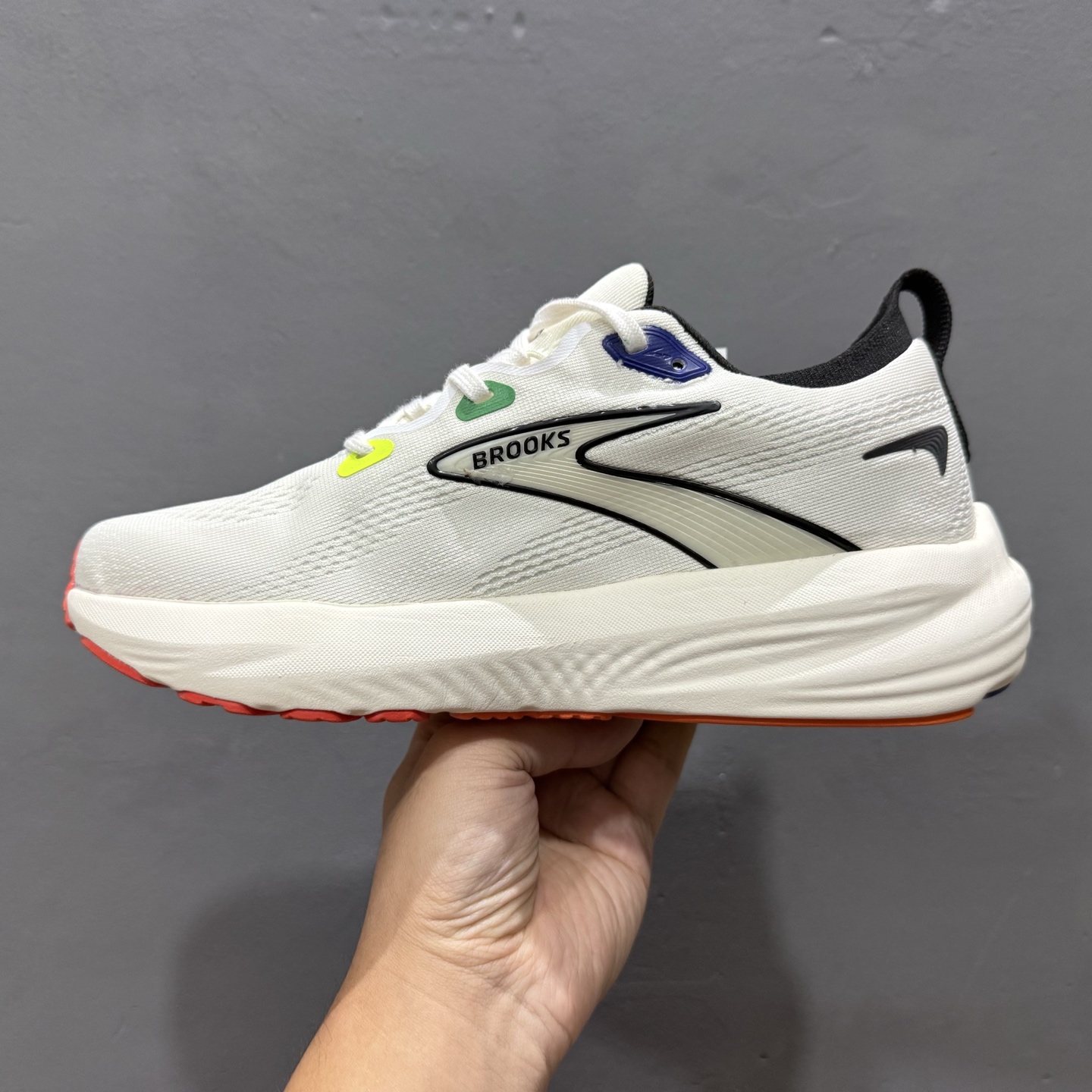 200 Brooks布鲁克斯 Glycerin max 舒适简约防滑耐磨低帮跑步鞋-Chinese UA Cheap High Quatity Brand Clothes Bags handbags Sneakers wholesale wholesaler seller from China Factory suppliers Fashion Clothing Shoes best Quality Beautiful Price 200 Brooks布鲁克斯 Glycerin max 舒适简约防滑耐磨低帮跑步鞋