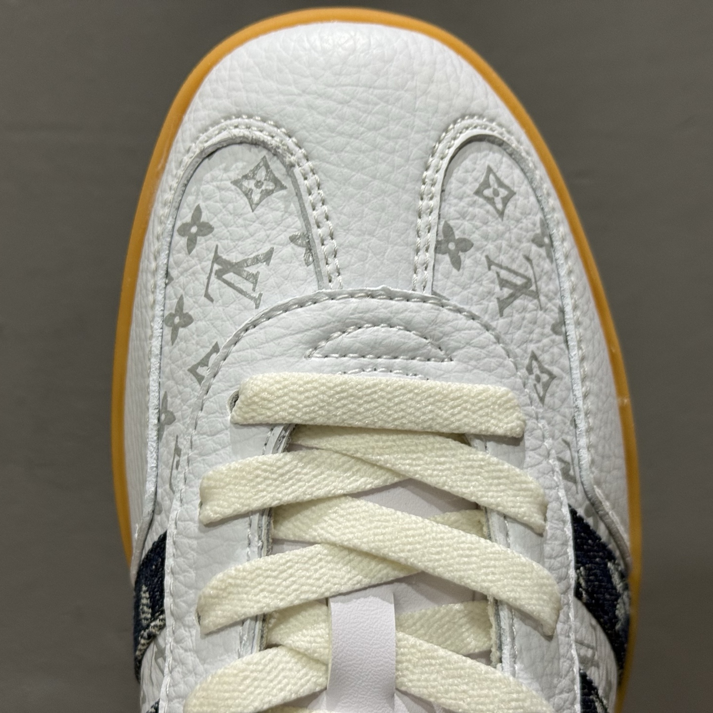 220 Louis Vuitton x adidas 白蓝牛仔 SC9207-727-Chinese UA Cheap High Quatity Brand Clothes Bags handbags Sneakers wholesale wholesaler seller from China Factory suppliers Fashion Clothing Shoes best Quality Beautiful Price 220 Louis Vuitton x adidas 白蓝牛仔 SC9207-727