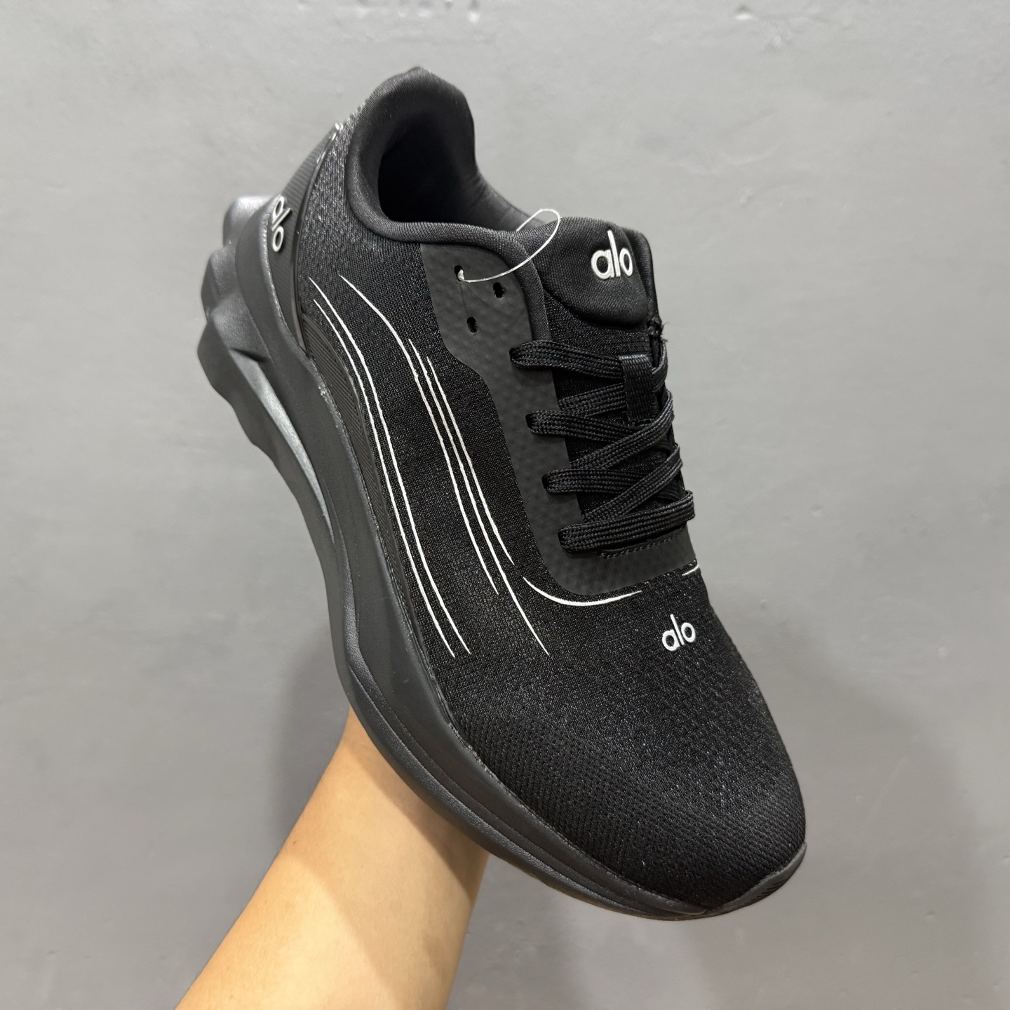 180 Alo Runner 明星同款 四季常青款增高低帮休闲生活鞋 米棕色-Chinese UA Cheap High Quatity Brand Clothes Bags handbags Sneakers wholesale wholesaler seller from China Factory suppliers Fashion Clothing Shoes best Quality Beautiful Price 180 Alo Runner 明星同款 四季常青款增高低帮休闲生活鞋 米棕色