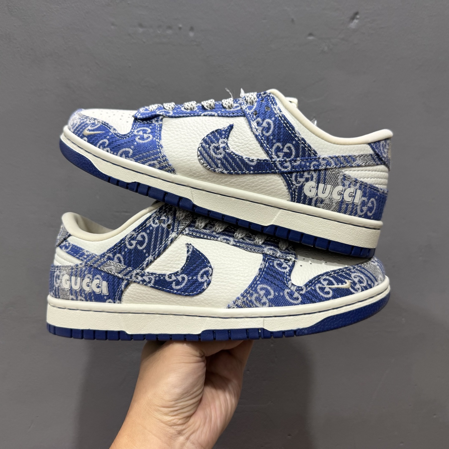 280 独家实拍Nike SB Dunk Low 古驰联名 灰蓝牛仔 周年高端定制 低帮休闲板鞋 SC9207-419-Chinese UA Cheap High Quatity Brand Clothes Bags handbags Sneakers wholesale wholesaler seller from China Factory suppliers Fashion Clothing Shoes best Quality Beautiful Price 280 独家实拍Nike SB Dunk Low 古驰联名 灰蓝牛仔 周年高端定制 低帮休闲板鞋 SC9207-419