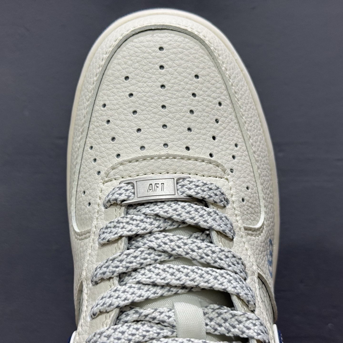 260 Nike Air Force 1‘07 Low 古驰联名 花纹蓝勾 空军一号低帮休闲板鞋 XS1958-564-Chinese UA Cheap High Quatity Brand Clothes Bags handbags Sneakers wholesale wholesaler seller from China Factory suppliers Fashion Clothing Shoes best Quality Beautiful Price 260 Nike Air Force 1‘07 Low 古驰联名 花纹蓝勾 空军一号低帮休闲板鞋 XS1958-564