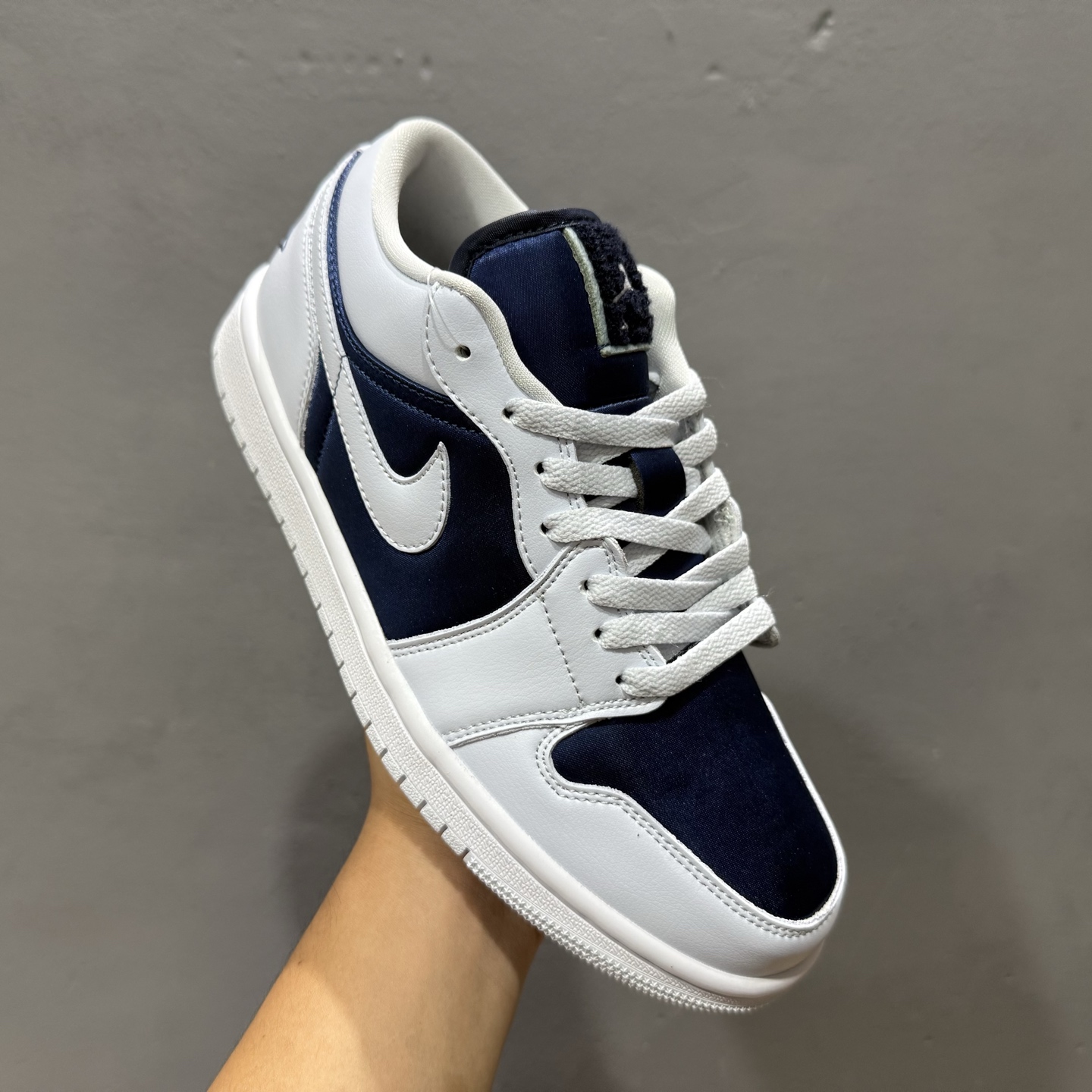 200 # Air Jordan AJ1 Low 低帮 灰蓝 FZ8778-044-Chinese UA Cheap High Quatity Brand Clothes Bags handbags Sneakers wholesale wholesaler seller from China Factory suppliers Fashion Clothing Shoes best Quality Beautiful Price 200 # Air Jordan AJ1 Low 低帮 灰蓝 FZ8778-044