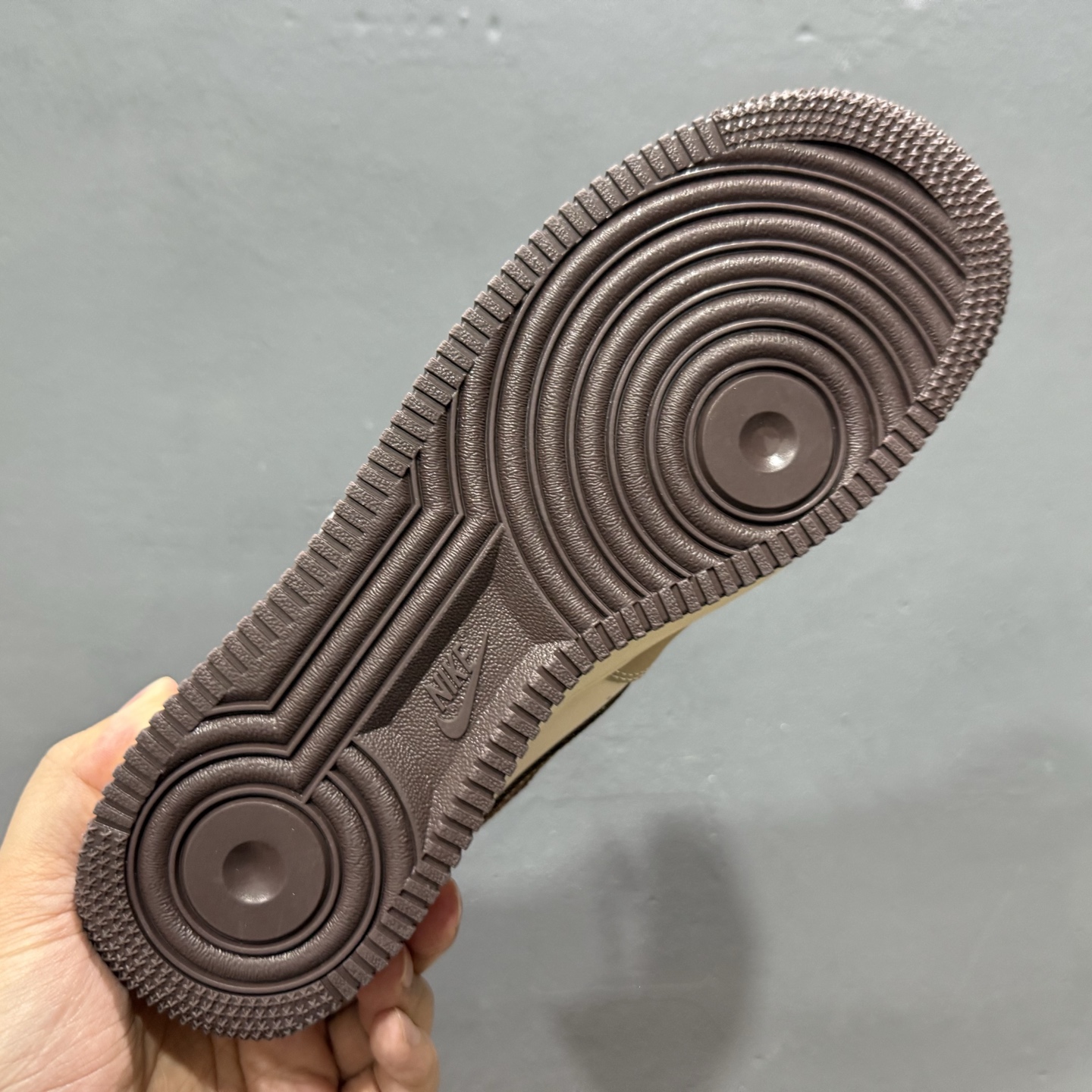 ¥260 Nike Air Force 1'07 Low LV联名 棕布勾 空军一号低帮休闲板鞋 KK1988-091-Chinese UA Cheap High Quatity Brand Clothes Bags handbags Sneakers wholesale wholesaler seller from China Factory suppliers Fashion Clothing Shoes best Quality Beautiful Price ¥260 Nike Air Force 1'07 Low LV联名 棕布勾 空军一号低帮休闲板鞋 KK1988-091