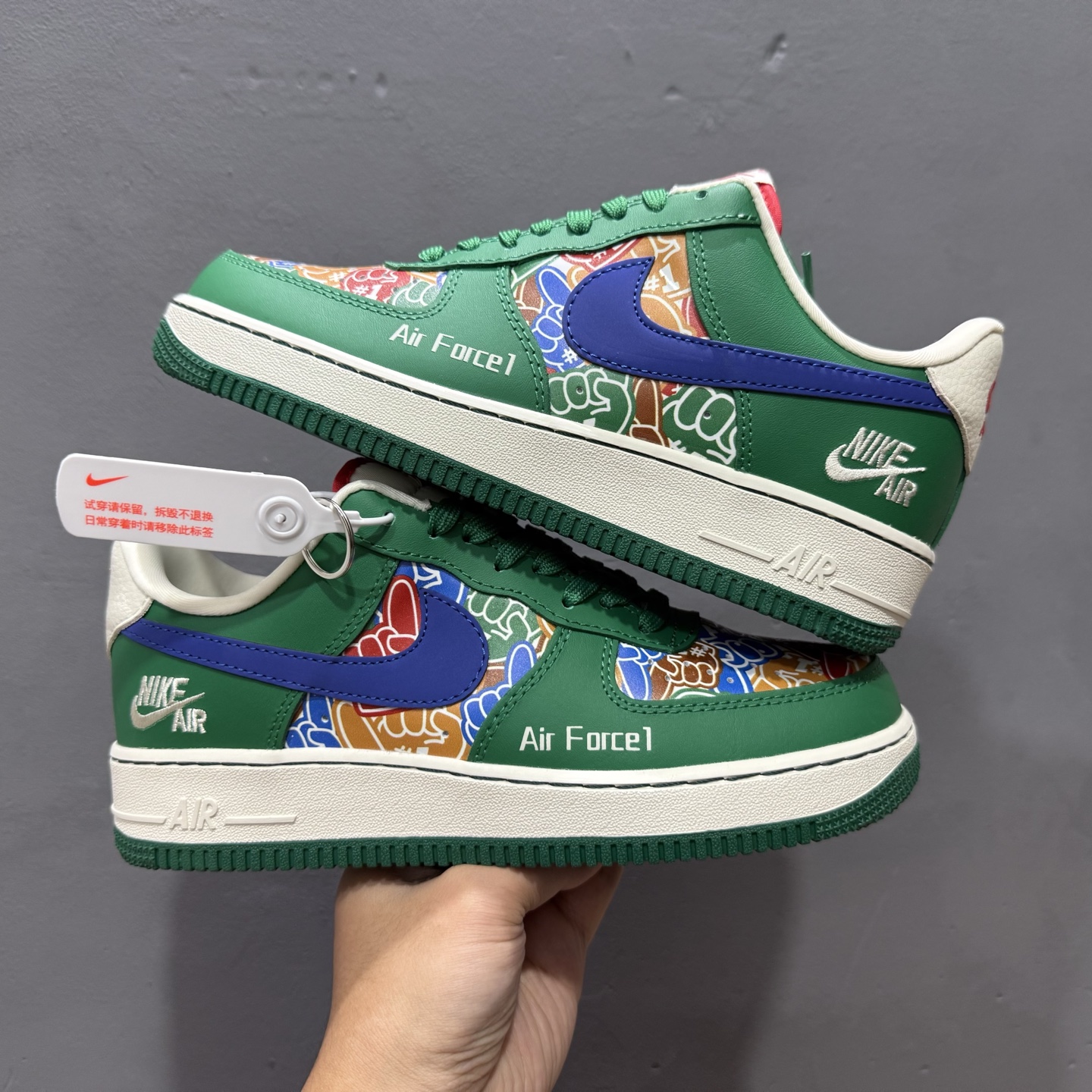 260 独家实拍Nike Air Force 1‘07 Low 联名 双拼绿蓝勾 空军一号低帮休闲板鞋 KJ1688-007-Chinese UA Cheap High Quatity Brand Clothes Bags handbags Sneakers wholesale wholesaler seller from China Factory suppliers Fashion Clothing Shoes best Quality Beautiful Price 260 独家实拍Nike Air Force 1‘07 Low 联名 双拼绿蓝勾 空军一号低帮休闲板鞋 KJ1688-007
