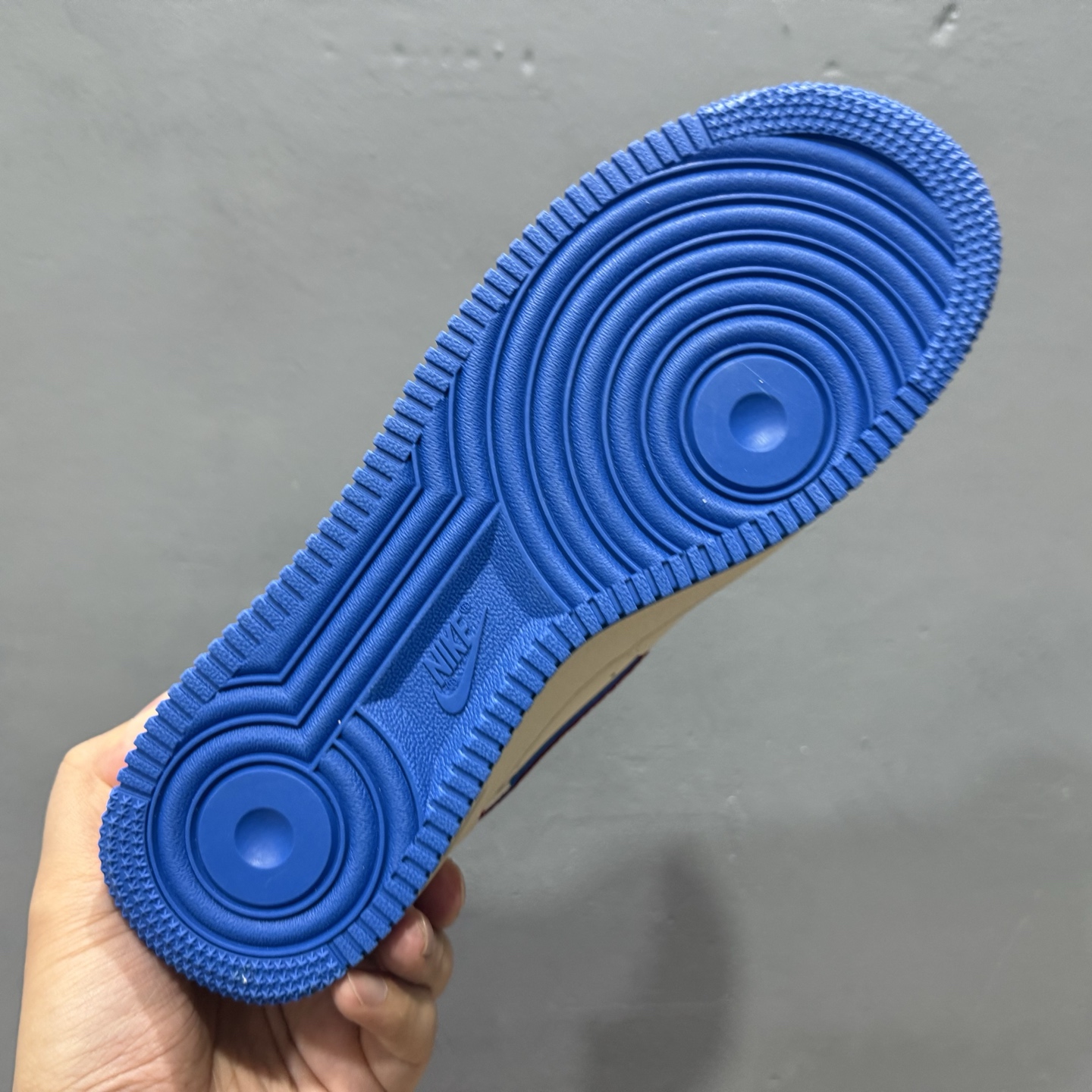 260 独家实拍Nike Air Force 1‘07 Low 万代联名 白红蓝 空军一号低帮休闲板鞋 SC0601-565-Chinese UA Cheap High Quatity Brand Clothes Bags handbags Sneakers wholesale wholesaler seller from China Factory suppliers Fashion Clothing Shoes best Quality Beautiful Price 260 独家实拍Nike Air Force 1‘07 Low 万代联名 白红蓝 空军一号低帮休闲板鞋 SC0601-565