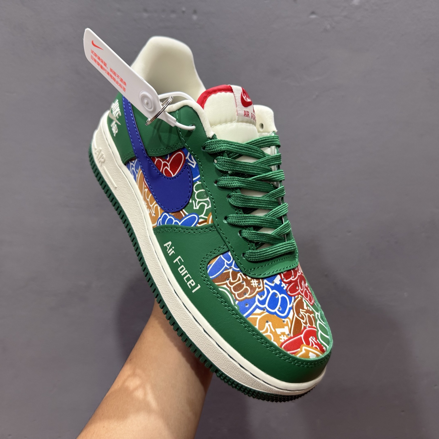 260 独家实拍Nike Air Force 1‘07 Low 联名 双拼绿蓝勾 空军一号低帮休闲板鞋 KJ1688-007-Chinese UA Cheap High Quatity Brand Clothes Bags handbags Sneakers wholesale wholesaler seller from China Factory suppliers Fashion Clothing Shoes best Quality Beautiful Price 260 独家实拍Nike Air Force 1‘07 Low 联名 双拼绿蓝勾 空军一号低帮休闲板鞋 KJ1688-007