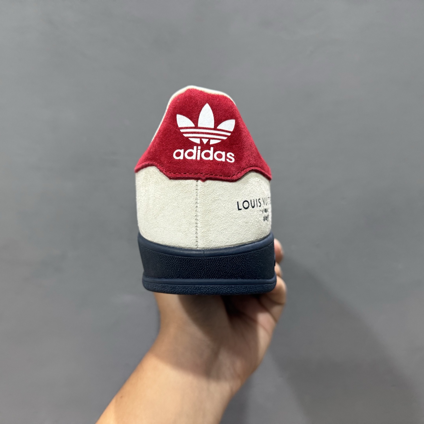 220 独家实拍Adidas Samba OG 桑巴舞街头系列德训运动板鞋采 SC9207-727-Chinese UA Cheap High Quatity Brand Clothes Bags handbags Sneakers wholesale wholesaler seller from China Factory suppliers Fashion Clothing Shoes best Quality Beautiful Price 220 独家实拍Adidas Samba OG 桑巴舞街头系列德训运动板鞋采 SC9207-727
