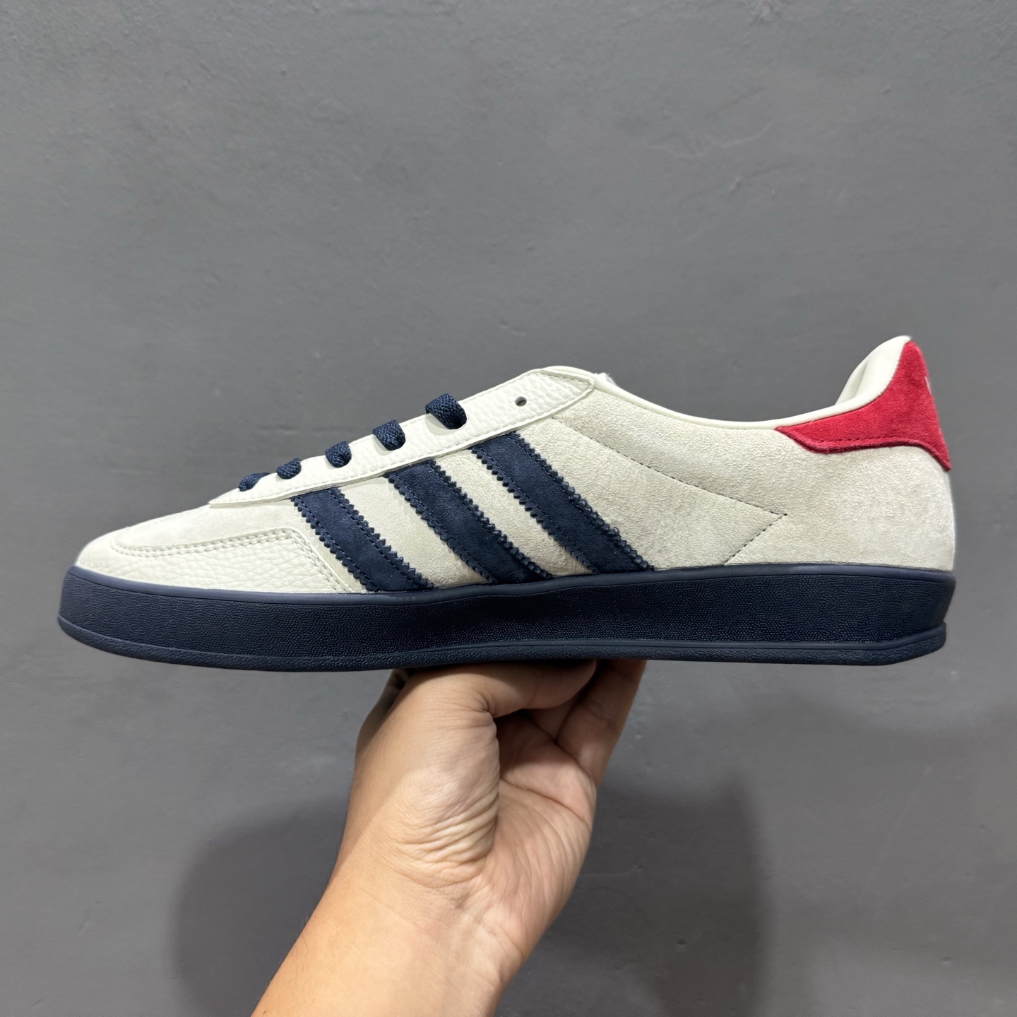 220 独家实拍Adidas Samba OG 桑巴舞街头系列德训运动板鞋采 SC9207-727-Chinese UA Cheap High Quatity Brand Clothes Bags handbags Sneakers wholesale wholesaler seller from China Factory suppliers Fashion Clothing Shoes best Quality Beautiful Price 220 独家实拍Adidas Samba OG 桑巴舞街头系列德训运动板鞋采 SC9207-727