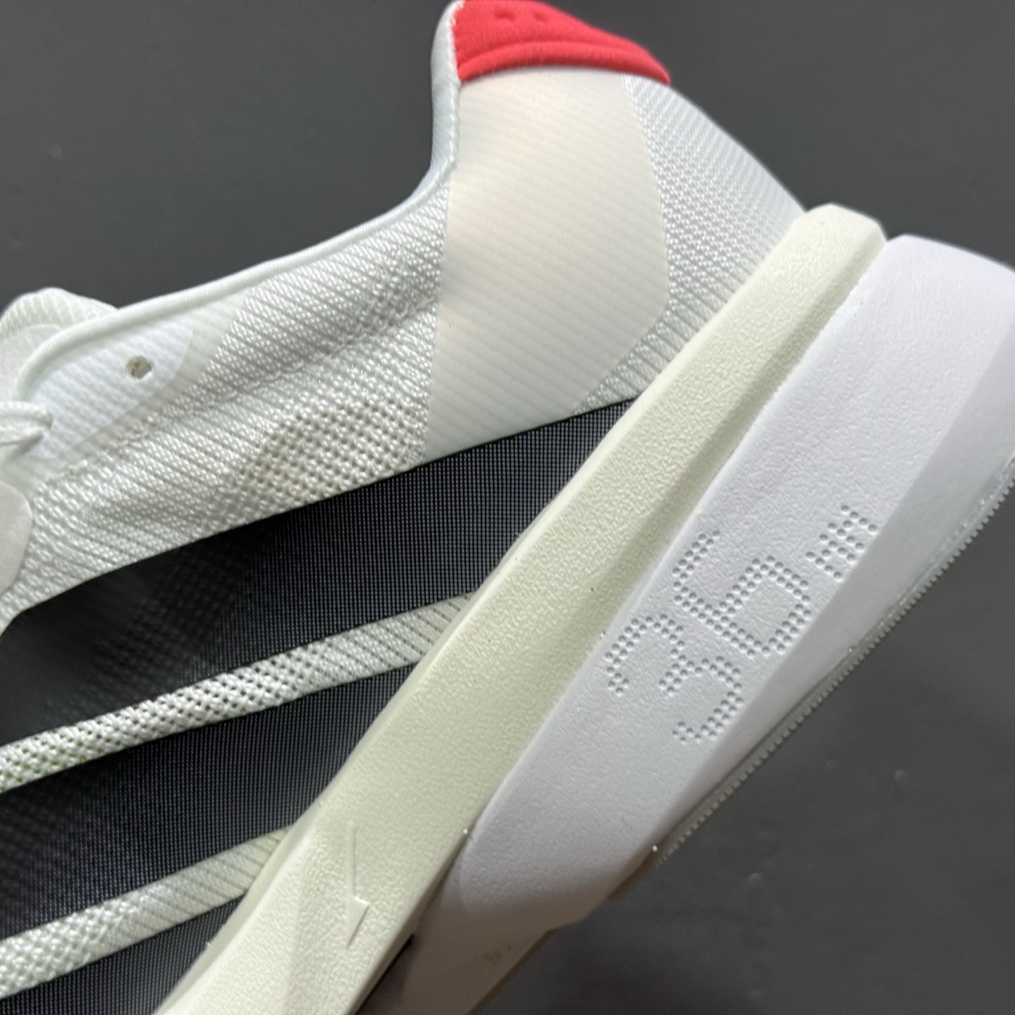 190 Adidas Adizero Boston 13 泡棉搭配全掌碳板 缓震透气跑步鞋 JS4932-111