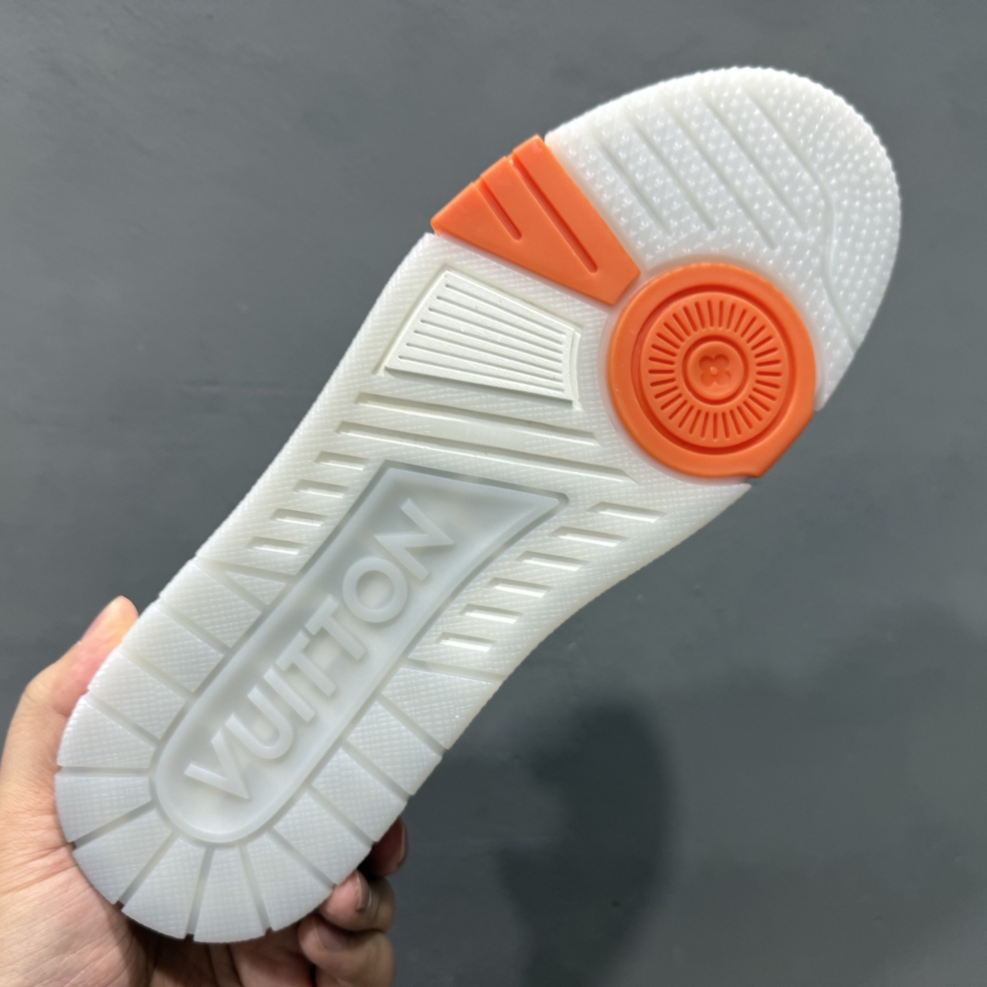 600 Tyler x Louis Vuitton 路易威登 LV Trainer 联名款 低帮休闲板鞋-Chinese UA Cheap High Quatity Brand Clothes Bags handbags Sneakers wholesale wholesaler seller from China Factory suppliers Fashion Clothing Shoes best Quality Beautiful Price 600 Tyler x Louis Vuitton 路易威登 LV Trainer 联名款 低帮休闲板鞋