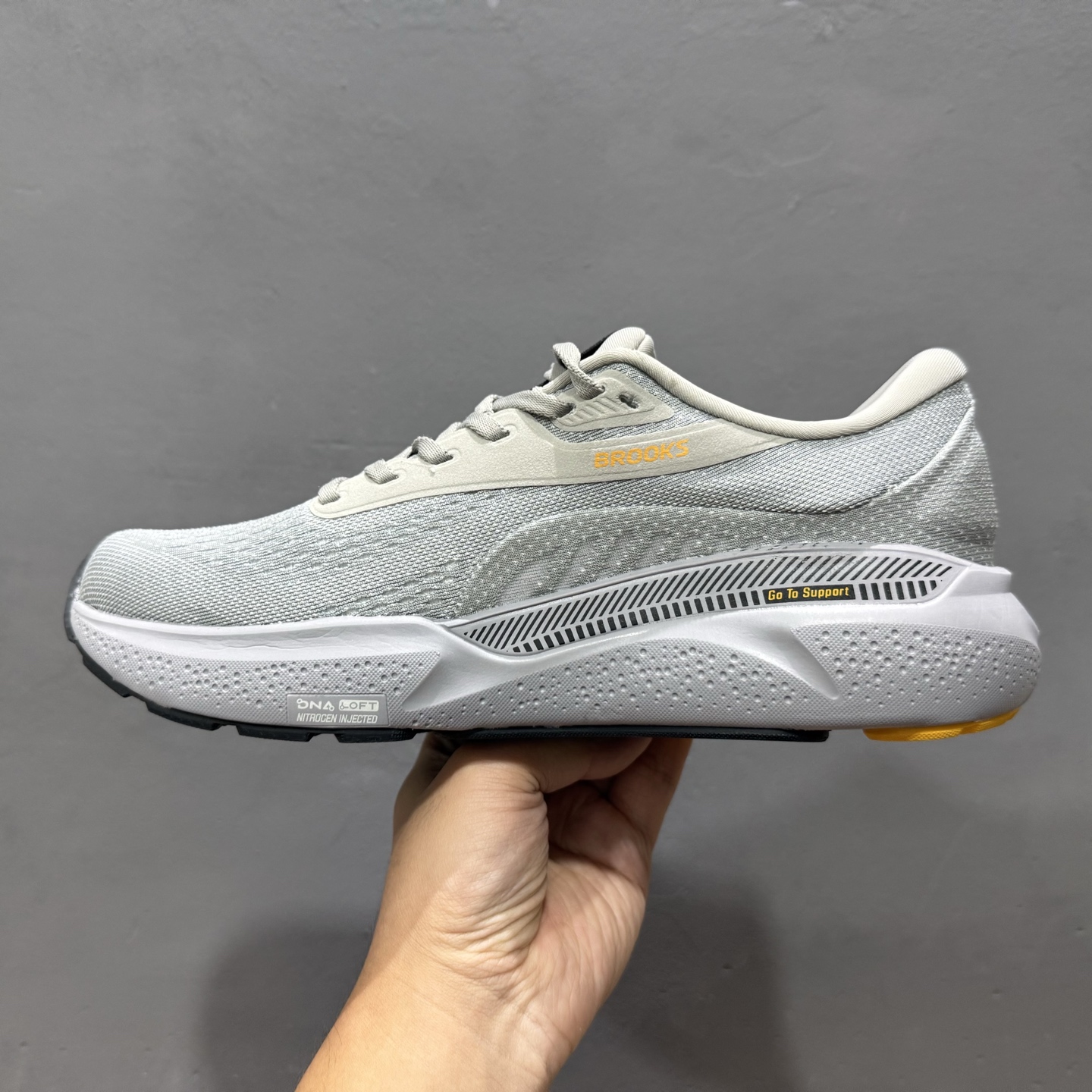 180 Brooks布鲁克斯 Glycerin max 舒适简约防滑耐磨低帮跑步鞋-Chinese UA Cheap High Quatity Brand Clothes Bags handbags Sneakers wholesale wholesaler seller from China Factory suppliers Fashion Clothing Shoes best Quality Beautiful Price 180 Brooks布鲁克斯 Glycerin max 舒适简约防滑耐磨低帮跑步鞋