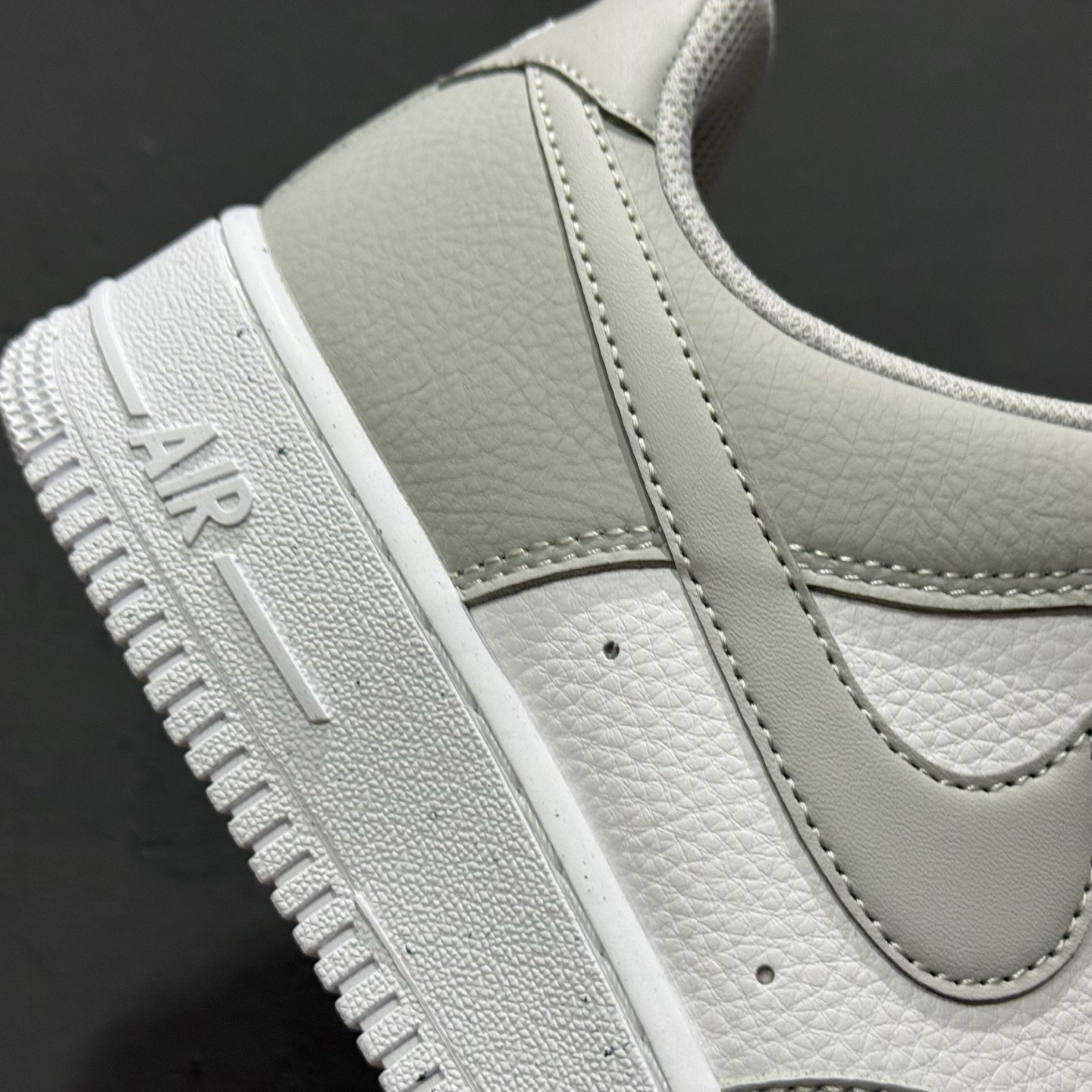 ¥200 Nike Air Force 1'07 Low 空军一号低帮休闲板鞋 DV3808-114-Chinese UA Cheap High Quatity Brand Clothes Bags handbags Sneakers wholesale wholesaler seller from China Factory suppliers Fashion Clothing Shoes best Quality Beautiful Price ¥200 Nike Air Force 1'07 Low 空军一号低帮休闲板鞋 DV3808-114