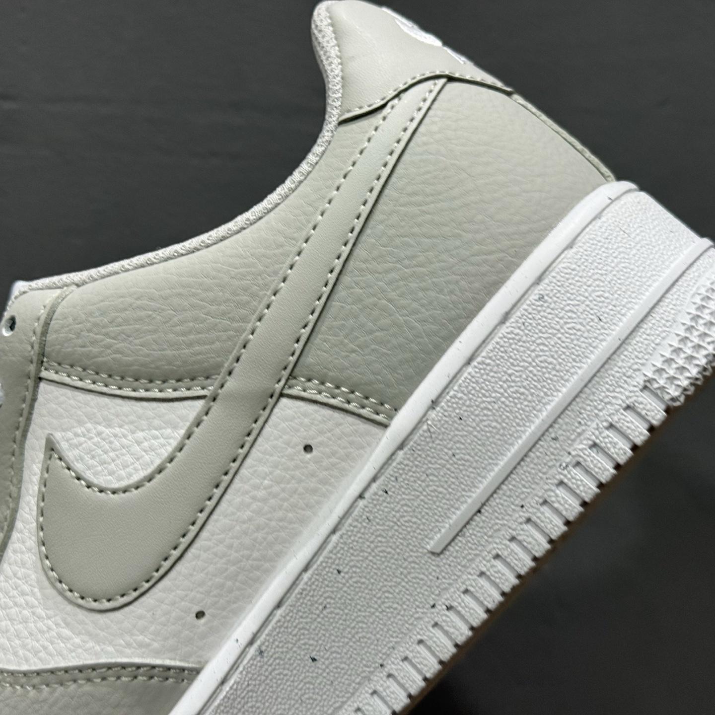 ¥200 Nike Air Force 1'07 Low 空军一号低帮休闲板鞋 DV3808-114-Chinese UA Cheap High Quatity Brand Clothes Bags handbags Sneakers wholesale wholesaler seller from China Factory suppliers Fashion Clothing Shoes best Quality Beautiful Price ¥200 Nike Air Force 1'07 Low 空军一号低帮休闲板鞋 DV3808-114