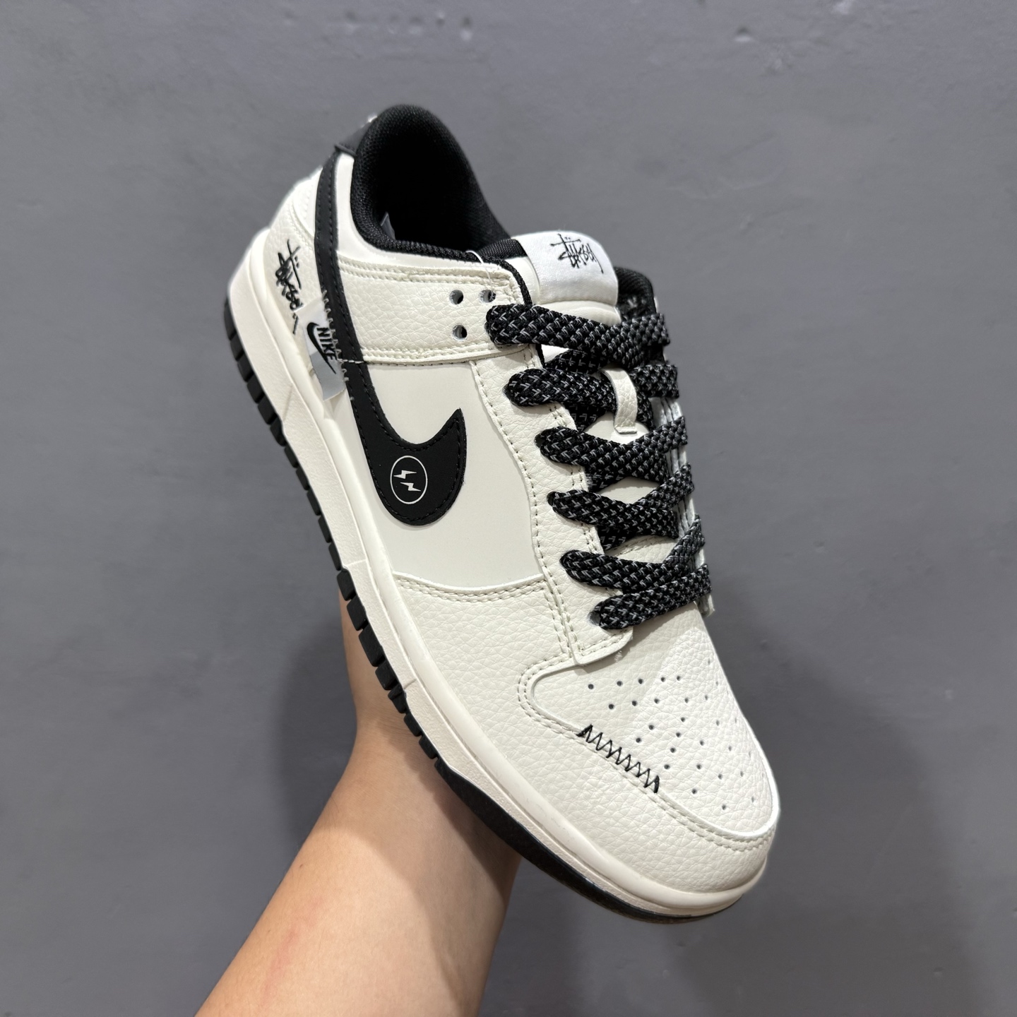 280 Stussy x Nike Dunk Low 闪电米黑 QW5836-018-Chinese UA Cheap High Quatity Brand Clothes Bags handbags Sneakers wholesale wholesaler seller from China Factory suppliers Fashion Clothing Shoes best Quality Beautiful Price 280 Stussy x Nike Dunk Low 闪电米黑 QW5836-018