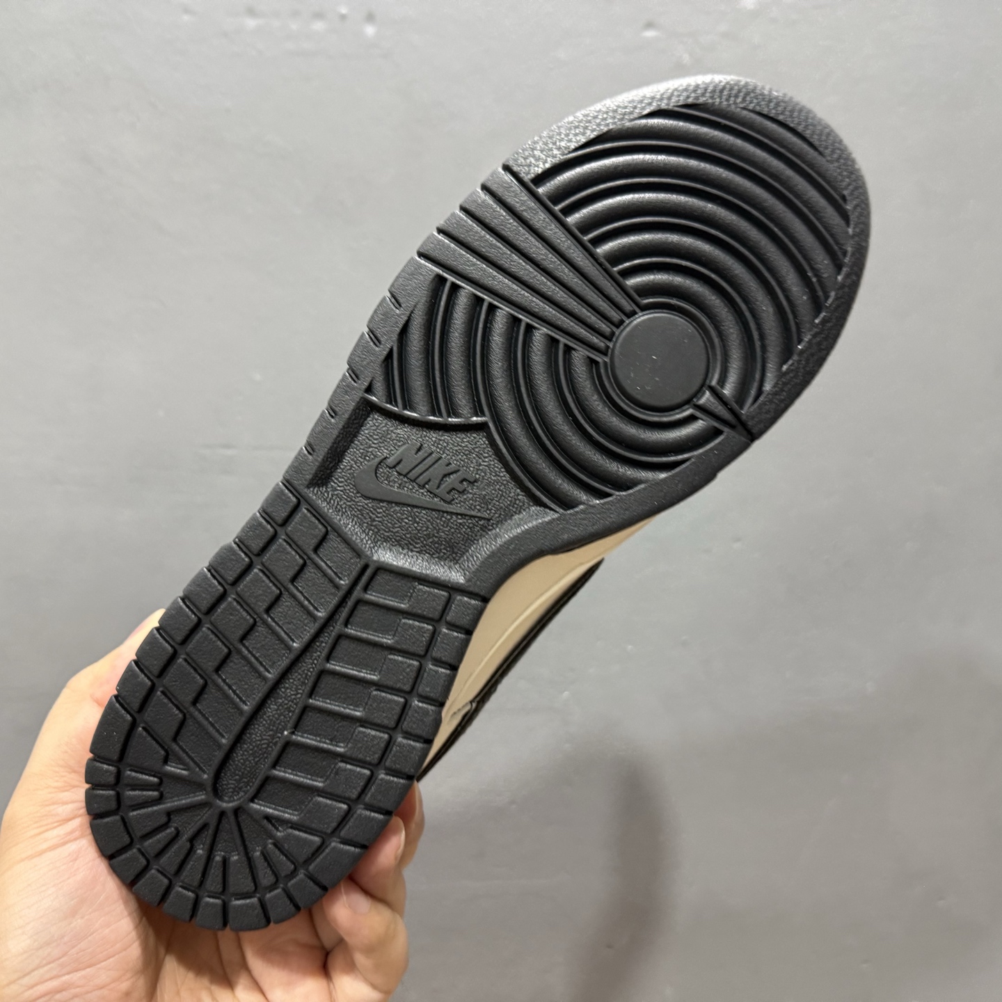 280 Nike SB Dunk Low“ Supreme联名——经典黑碳纤纹” 周年高端定制 低帮休闲板鞋 JP1628-008-Chinese UA Cheap High Quatity Brand Clothes Bags handbags Sneakers wholesale wholesaler seller from China Factory suppliers Fashion Clothing Shoes best Quality Beautiful Price 280 Nike SB Dunk Low“ Supreme联名——经典黑碳纤纹” 周年高端定制 低帮休闲板鞋 JP1628-008