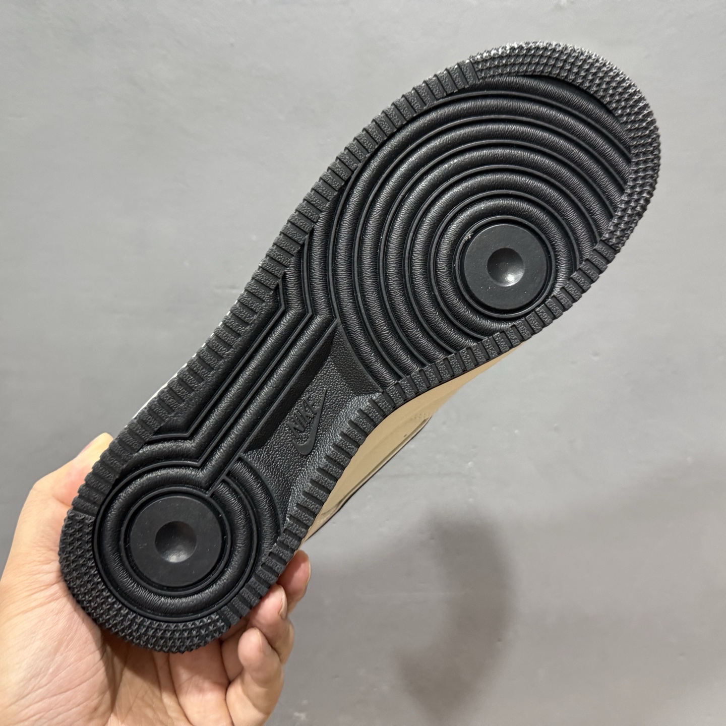 ¥260 Nike Air Force 1'07 Low 米黑鬼脸 空军一号低帮休闲板鞋 DF0188-072-Chinese UA Cheap High Quatity Brand Clothes Bags handbags Sneakers wholesale wholesaler seller from China Factory suppliers Fashion Clothing Shoes best Quality Beautiful Price ¥260 Nike Air Force 1'07 Low 米黑鬼脸 空军一号低帮休闲板鞋 DF0188-072