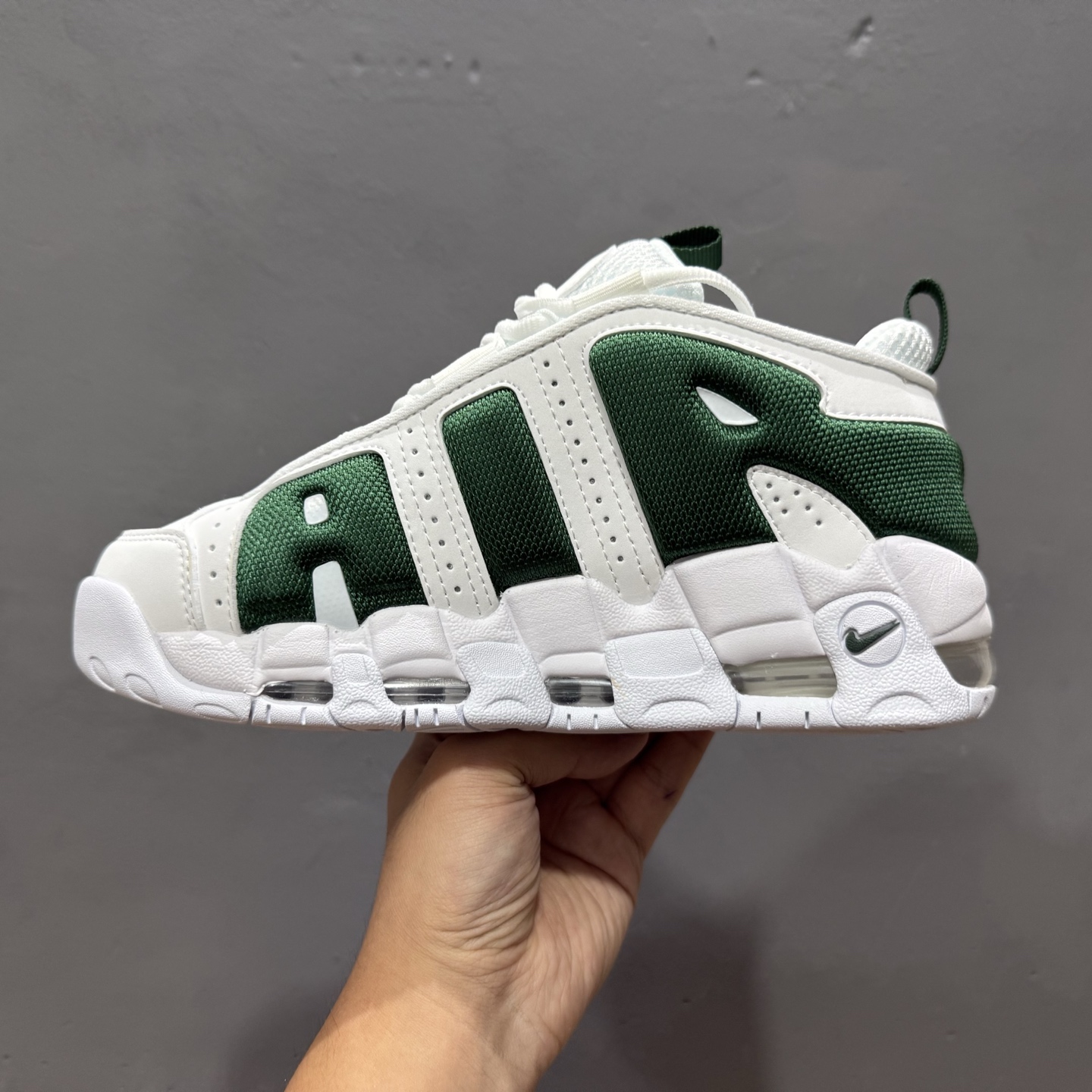 260 Air More Uptempo 大AIR网面 代表着历史最高版本皮蓬 FZ3055-102-Chinese UA Cheap High Quatity Brand Clothes Bags handbags Sneakers wholesale wholesaler seller from China Factory suppliers Fashion Clothing Shoes best Quality Beautiful Price 260 Air More Uptempo 大AIR网面 代表着历史最高版本皮蓬 FZ3055-102