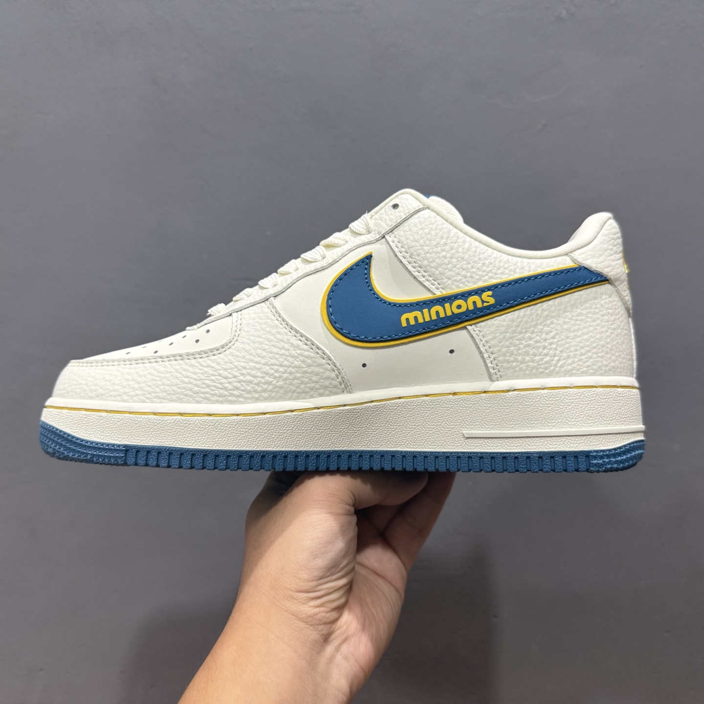 260 Minians x NIke Air Force 1 白蓝金韵 SC0601-566-Chinese UA Cheap High Quatity Brand Clothes Bags handbags Sneakers wholesale wholesaler seller from China Factory suppliers Fashion Clothing Shoes best Quality Beautiful Price 260 Minians x NIke Air Force 1 白蓝金韵 SC0601-566