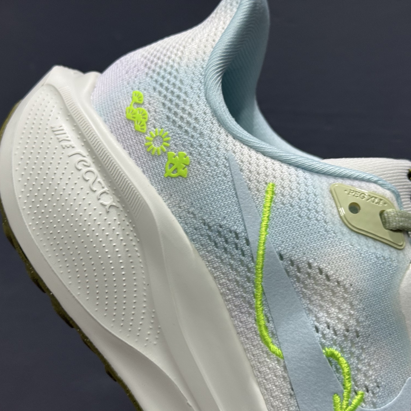 200 独家实拍NK Air Zoom Pegasus 41 飞马41代 网面跑步鞋 HQ3465-143-Chinese UA Cheap High Quatity Brand Clothes Bags handbags Sneakers wholesale wholesaler seller from China Factory suppliers Fashion Clothing Shoes best Quality Beautiful Price 200 独家实拍NK Air Zoom Pegasus 41 飞马41代 网面跑步鞋 HQ3465-143