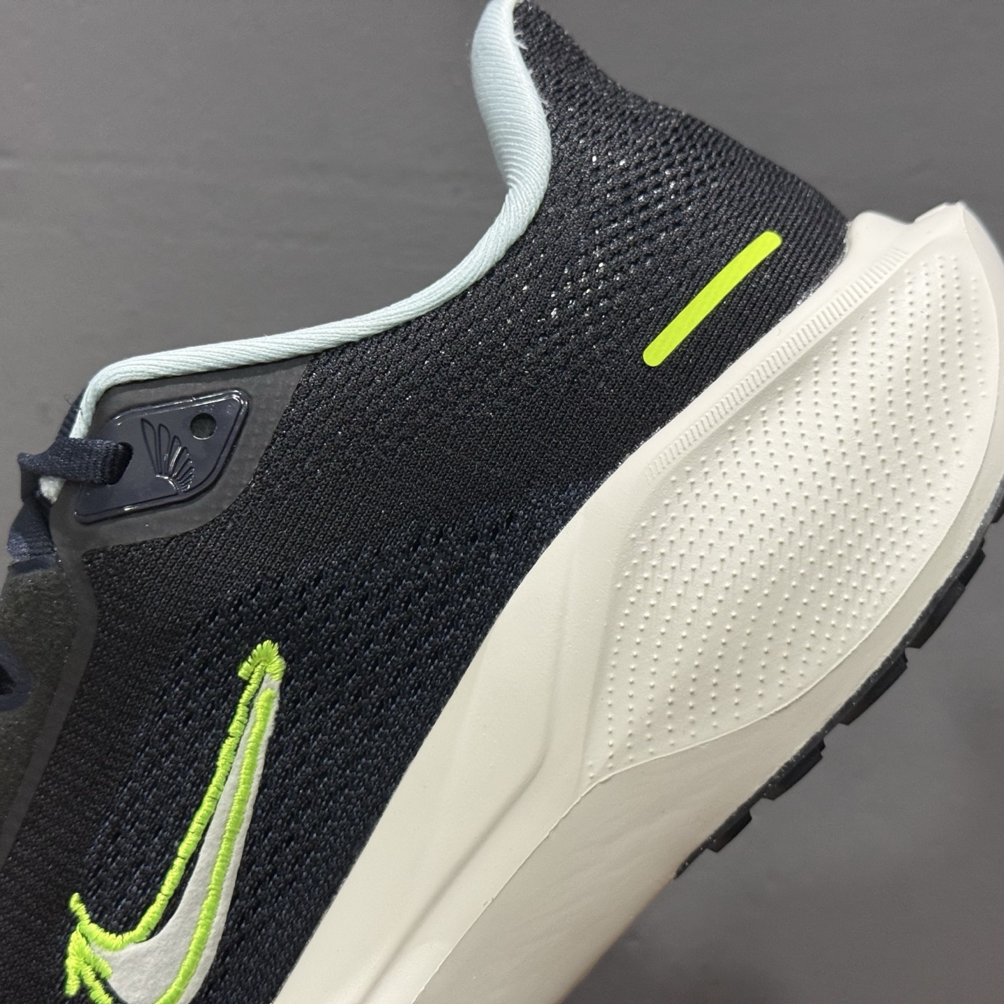 200 Air Zoom Pegasus 41飞马 BQ3452-041-Chinese  UA Cheap High Quatity Brand  Clothes Bags handbags Sneakers wholesale wholesaler seller from China Factory suppliers Fashion Clothing  Shoes best Quality Beautiful Price  200 Air Zoom Pegasus 41飞马 BQ3452-041