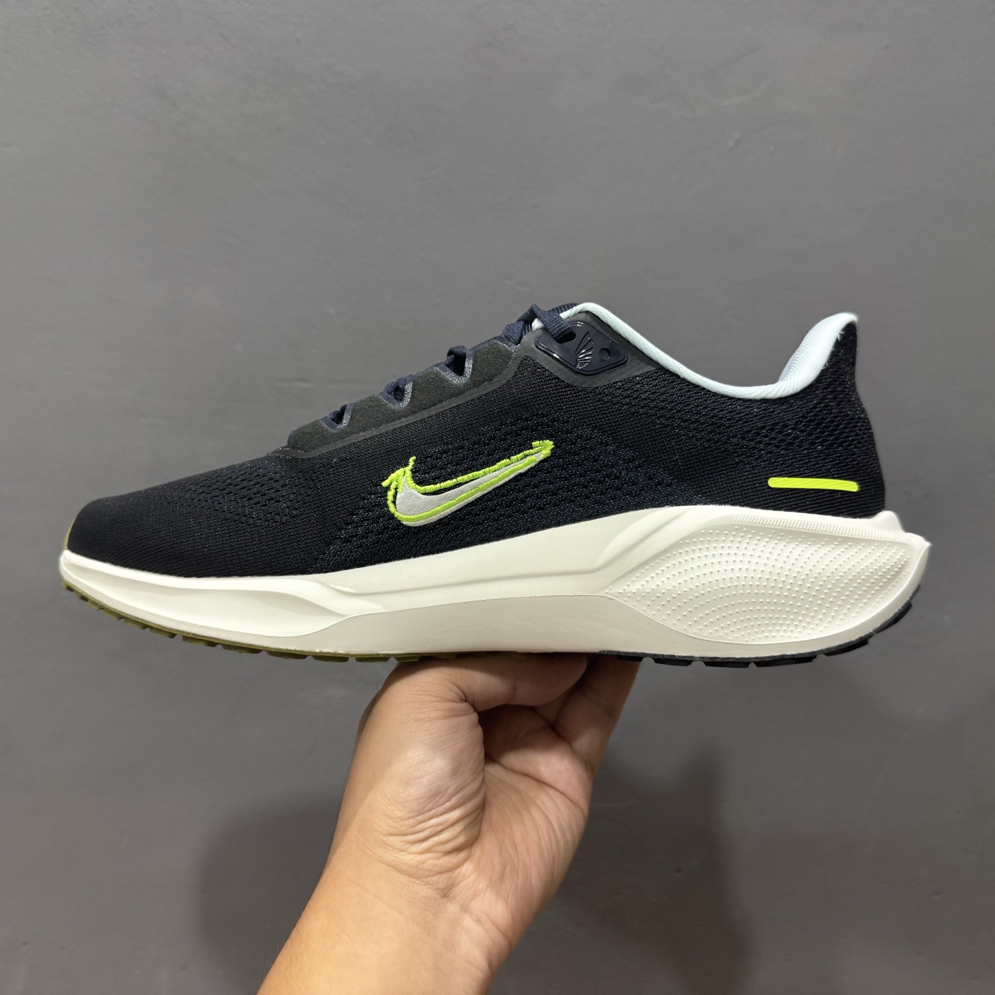200 Air Zoom Pegasus 41飞马 BQ3452-041-Chinese  UA Cheap High Quatity Brand  Clothes Bags handbags Sneakers wholesale wholesaler seller from China Factory suppliers Fashion Clothing  Shoes best Quality Beautiful Price  200 Air Zoom Pegasus 41飞马 BQ3452-041