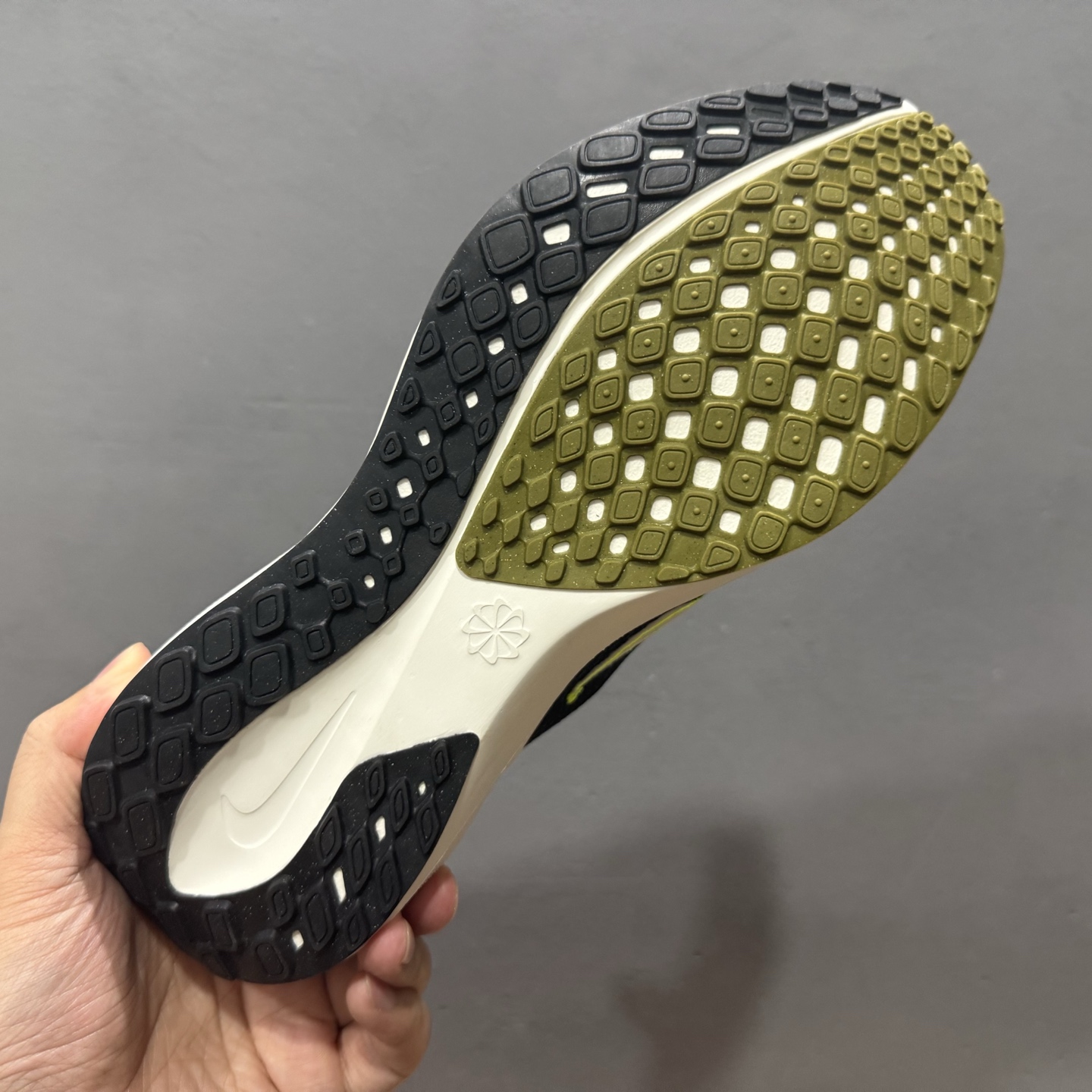 200 Air Zoom Pegasus 41飞马 BQ3452-041-Chinese  UA Cheap High Quatity Brand  Clothes Bags handbags Sneakers wholesale wholesaler seller from China Factory suppliers Fashion Clothing  Shoes best Quality Beautiful Price  200 Air Zoom Pegasus 41飞马 BQ3452-041