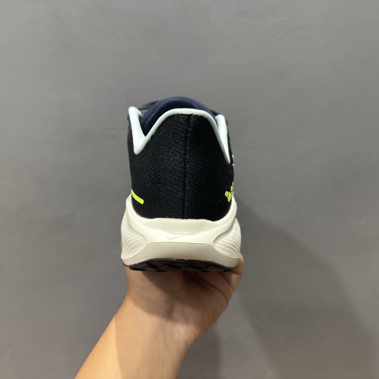 200 Air Zoom Pegasus 41飞马 BQ3452-041-Chinese  UA Cheap High Quatity Brand  Clothes Bags handbags Sneakers wholesale wholesaler seller from China Factory suppliers Fashion Clothing  Shoes best Quality Beautiful Price  200 Air Zoom Pegasus 41飞马 BQ3452-041