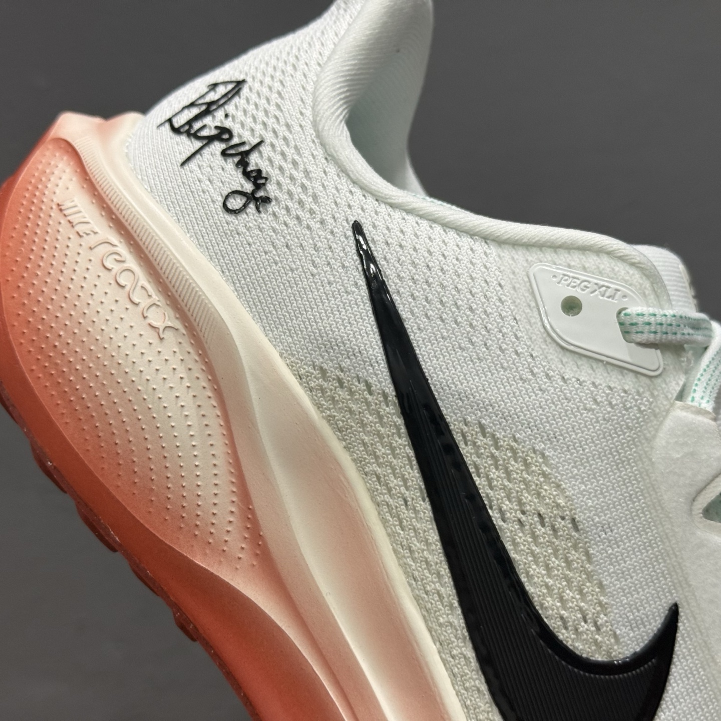 180 Nk Air Zoom Pegasus 41 耐克网面透气轻便耐磨跑鞋 HJ7037-100