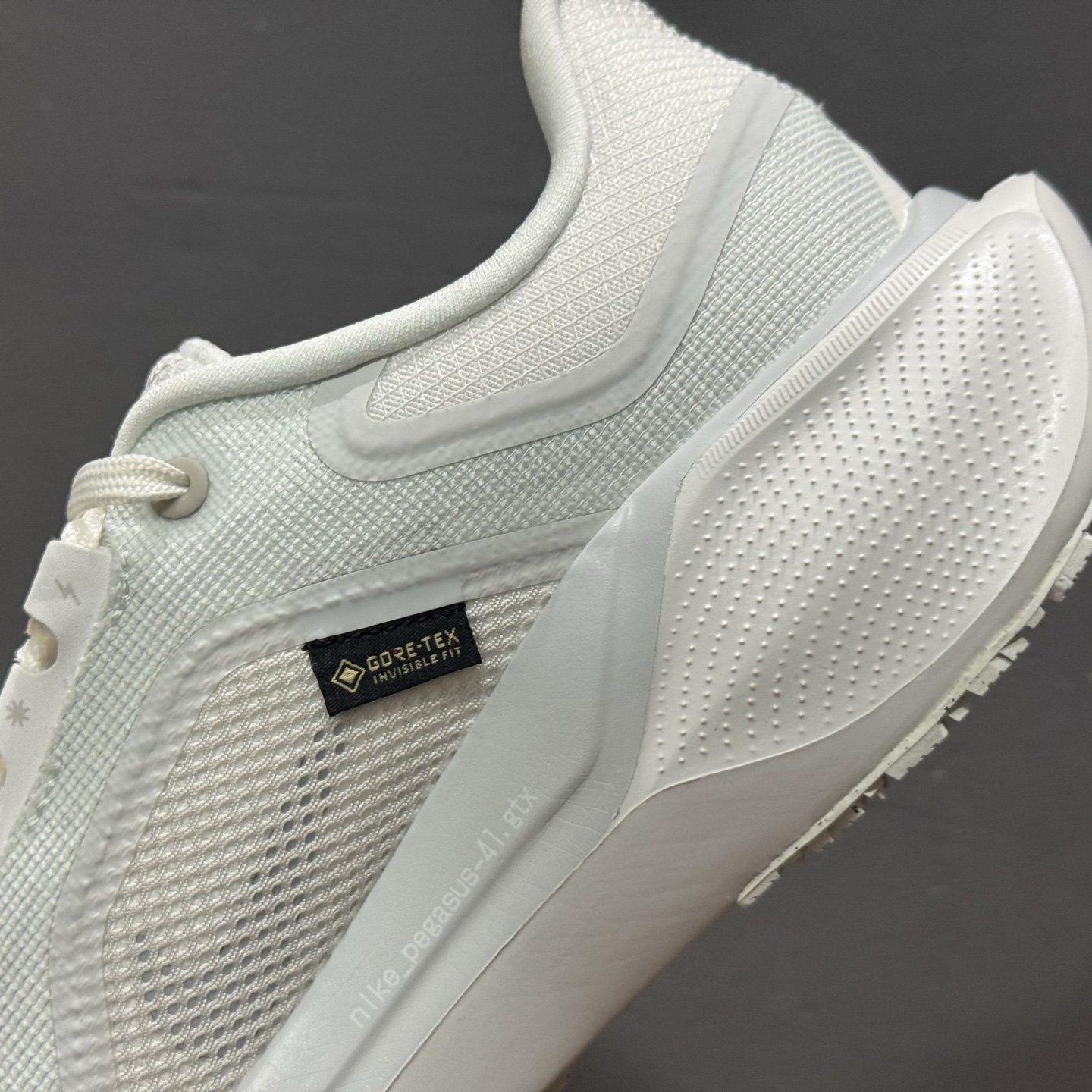 200 Air Zoom Pegasus 41飞马 FQ1356-101-Chinese UA Cheap High Quatity Brand Clothes Bags handbags Sneakers wholesale wholesaler seller from China Factory suppliers Fashion Clothing Shoes best Quality Beautiful Price 200 Air Zoom Pegasus 41飞马 FQ1356-101