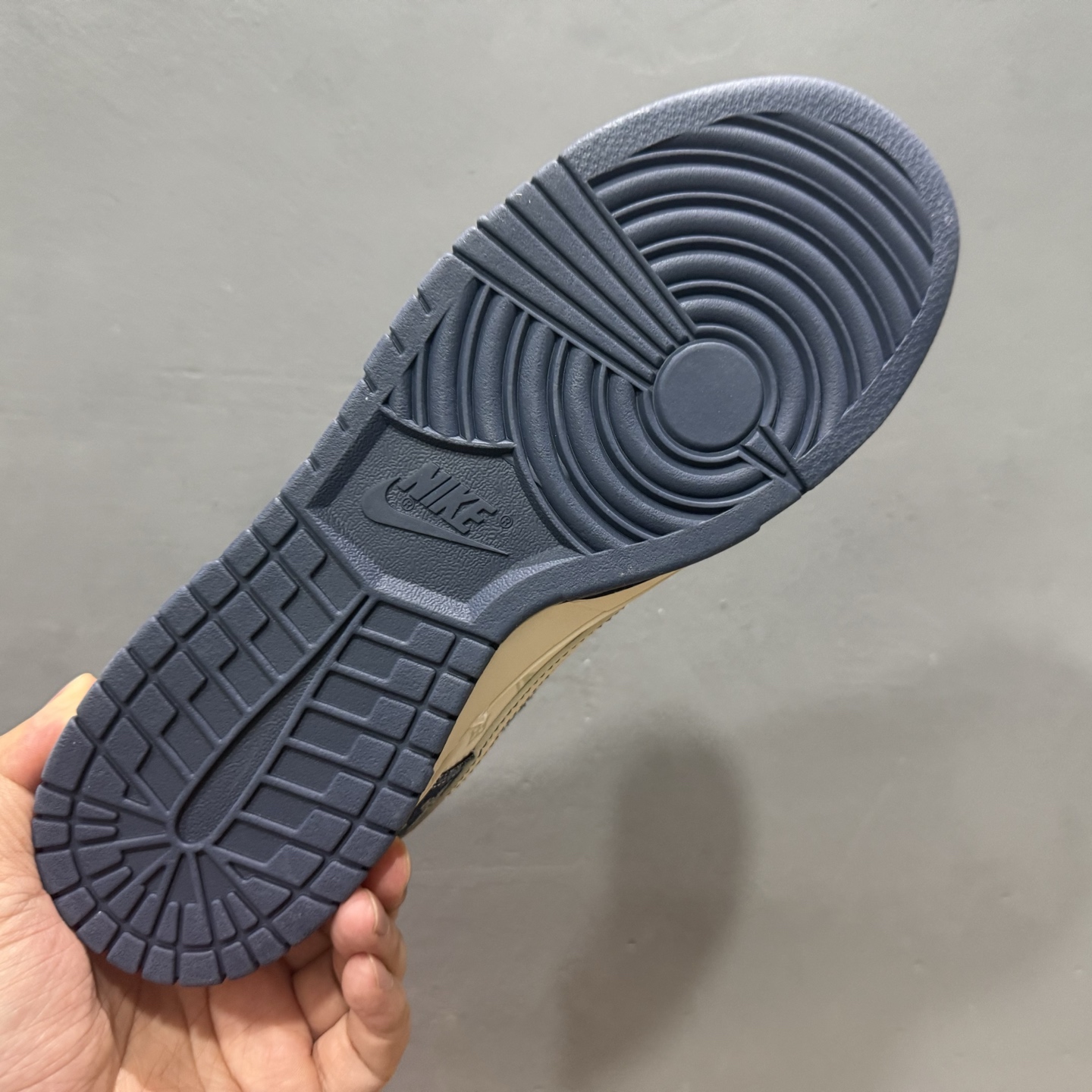 280 Louis Vuitton x Nike Dunk Low 蓝白勾 YX5066-375-Chinese UA Cheap High Quatity Brand Clothes Bags handbags Sneakers wholesale wholesaler seller from China Factory suppliers Fashion Clothing Shoes best Quality Beautiful Price 280 Louis Vuitton x Nike Dunk Low 蓝白勾 YX5066-375