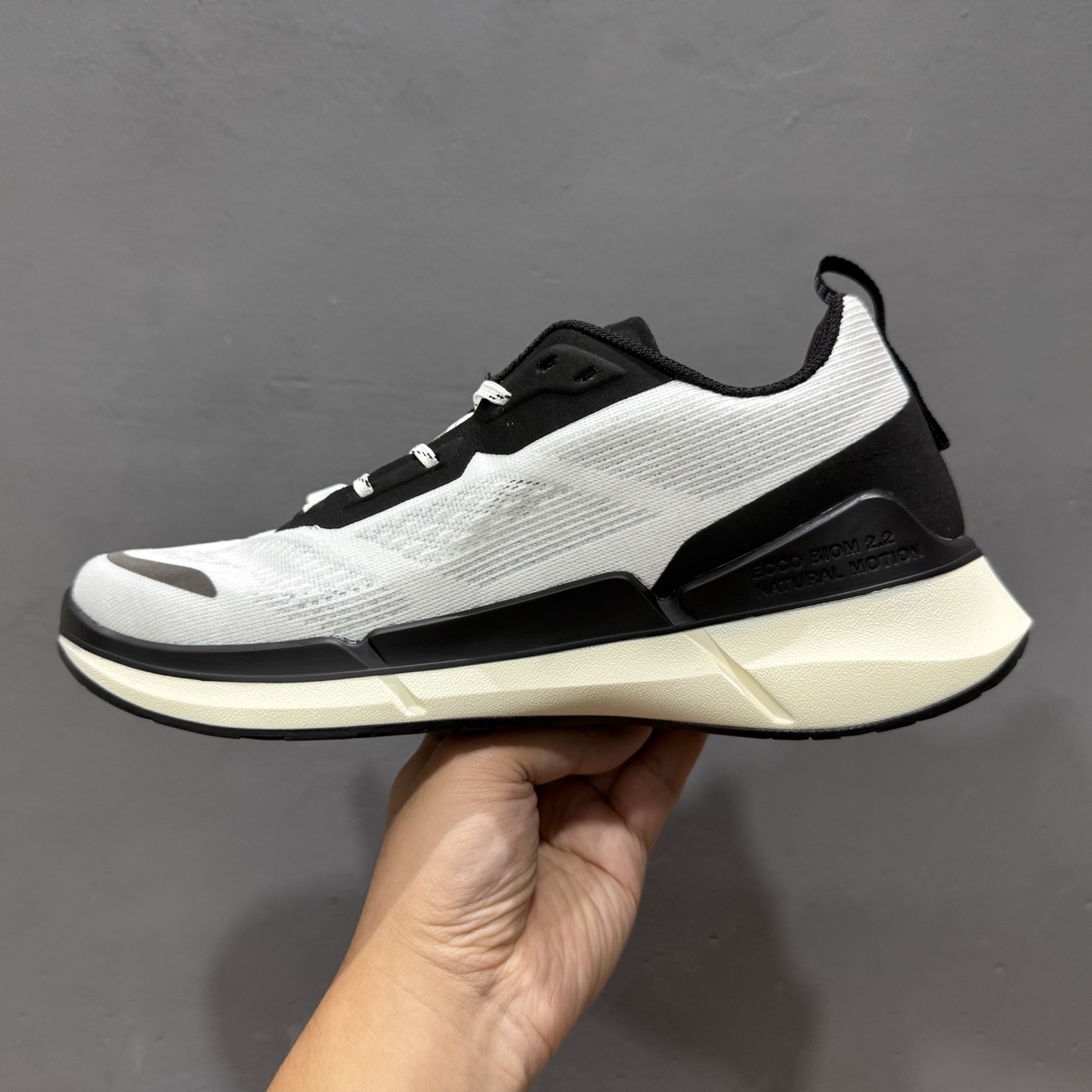 300 X/ECCO爱步 小红书爆款 新款百搭休闲款 Ecco/爱步男士跑步鞋休闲鞋透气轻质系带轻便运动鞋-Chinese UA Cheap High Quatity Brand Clothes Bags handbags Sneakers wholesale wholesaler seller from China Factory suppliers Fashion Clothing Shoes best Quality Beautiful Price 300 X/ECCO爱步 小红书爆款 新款百搭休闲款 Ecco/爱步男士跑步鞋休闲鞋透气轻质系带轻便运动鞋