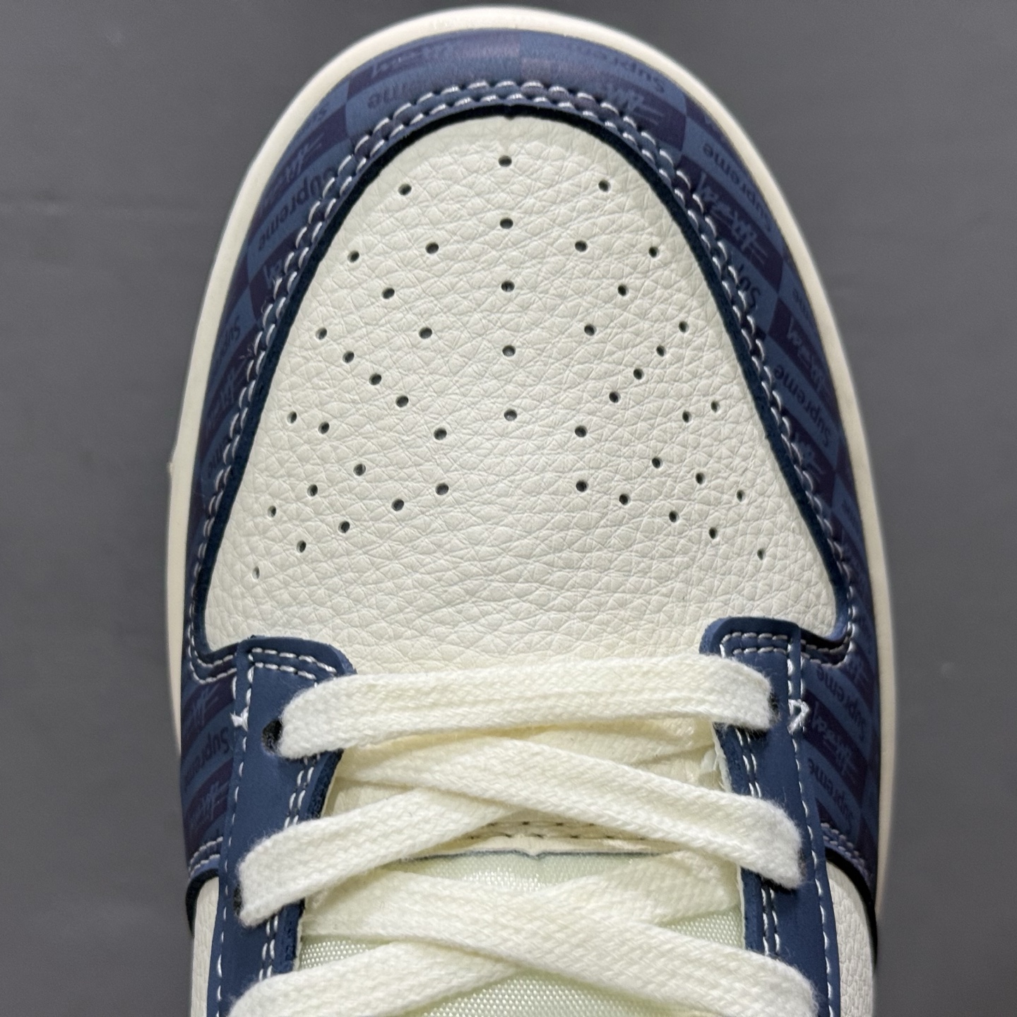 280 Supreme x Nike Dunk Low 暗刻蓝 FC1688-228-Chinese UA Cheap High Quatity Brand Clothes Bags handbags Sneakers wholesale wholesaler seller from China Factory suppliers Fashion Clothing Shoes best Quality Beautiful Price 280 Supreme x Nike Dunk Low 暗刻蓝 FC1688-228