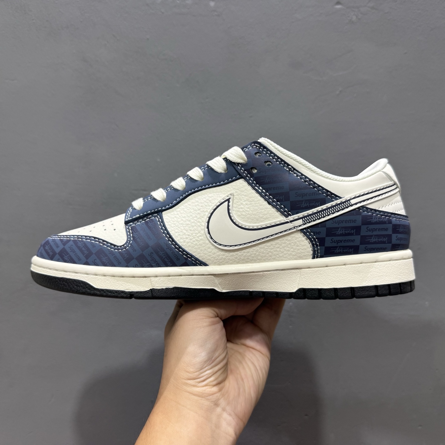 280 Supreme x Nike Dunk Low 暗刻蓝 FC1688-228-Chinese UA Cheap High Quatity Brand Clothes Bags handbags Sneakers wholesale wholesaler seller from China Factory suppliers Fashion Clothing Shoes best Quality Beautiful Price 280 Supreme x Nike Dunk Low 暗刻蓝 FC1688-228