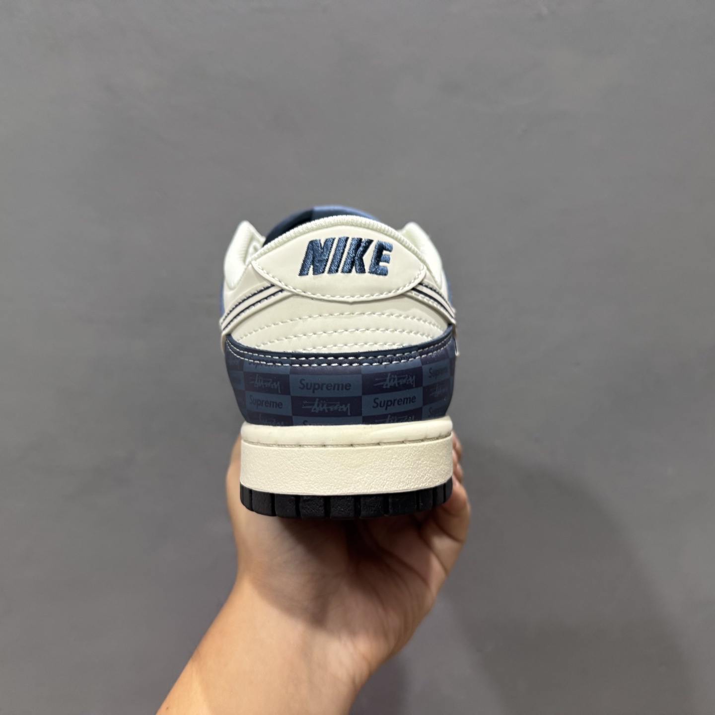 280 Supreme x Nike Dunk Low 暗刻蓝 FC1688-228-Chinese UA Cheap High Quatity Brand Clothes Bags handbags Sneakers wholesale wholesaler seller from China Factory suppliers Fashion Clothing Shoes best Quality Beautiful Price 280 Supreme x Nike Dunk Low 暗刻蓝 FC1688-228