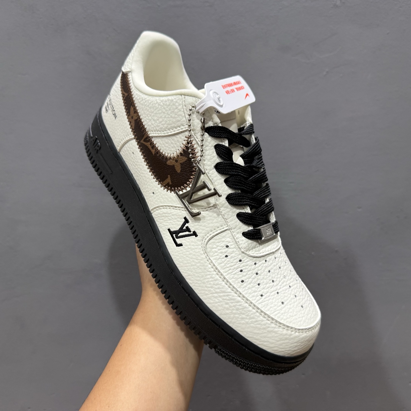260 Louis Vuitton x NIke Air Force 1 素白雅棕 SC0601-559-Chinese UA Cheap High Quatity Brand Clothes Bags handbags Sneakers wholesale wholesaler seller from China Factory suppliers Fashion Clothing Shoes best Quality Beautiful Price 260 Louis Vuitton x NIke Air Force 1 素白雅棕 SC0601-559