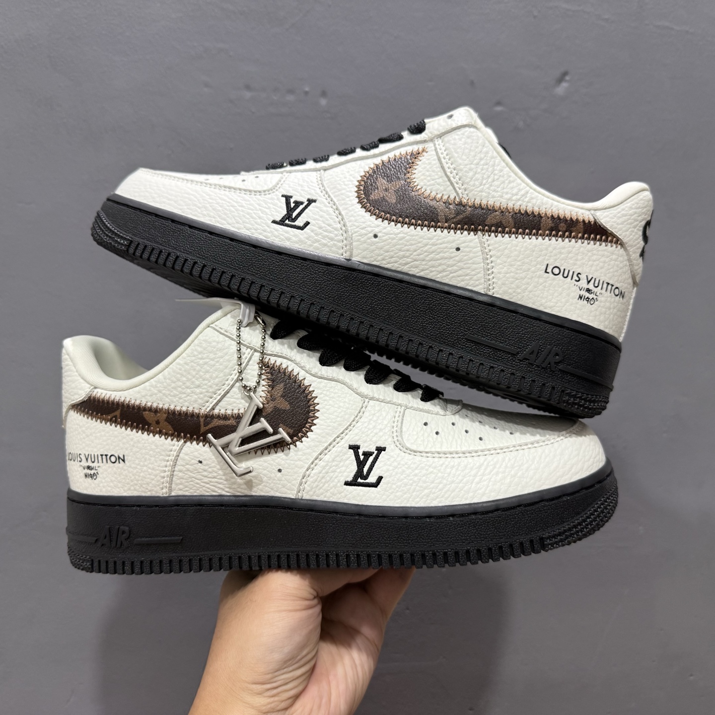 260 Louis Vuitton x NIke Air Force 1 素白雅棕 SC0601-559-Chinese UA Cheap High Quatity Brand Clothes Bags handbags Sneakers wholesale wholesaler seller from China Factory suppliers Fashion Clothing Shoes best Quality Beautiful Price 260 Louis Vuitton x NIke Air Force 1 素白雅棕 SC0601-559