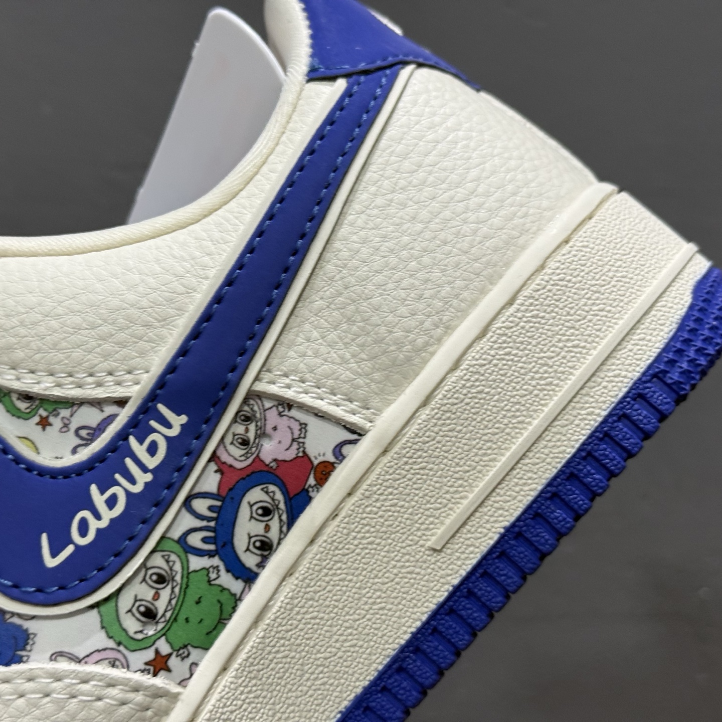 260 Labubu x Nike Air Force 1 白蓝 KJ1688-011-Chinese UA Cheap High Quatity Brand Clothes Bags handbags Sneakers wholesale wholesaler seller from China Factory suppliers Fashion Clothing Shoes best Quality Beautiful Price 260 Labubu x Nike Air Force 1 白蓝 KJ1688-011