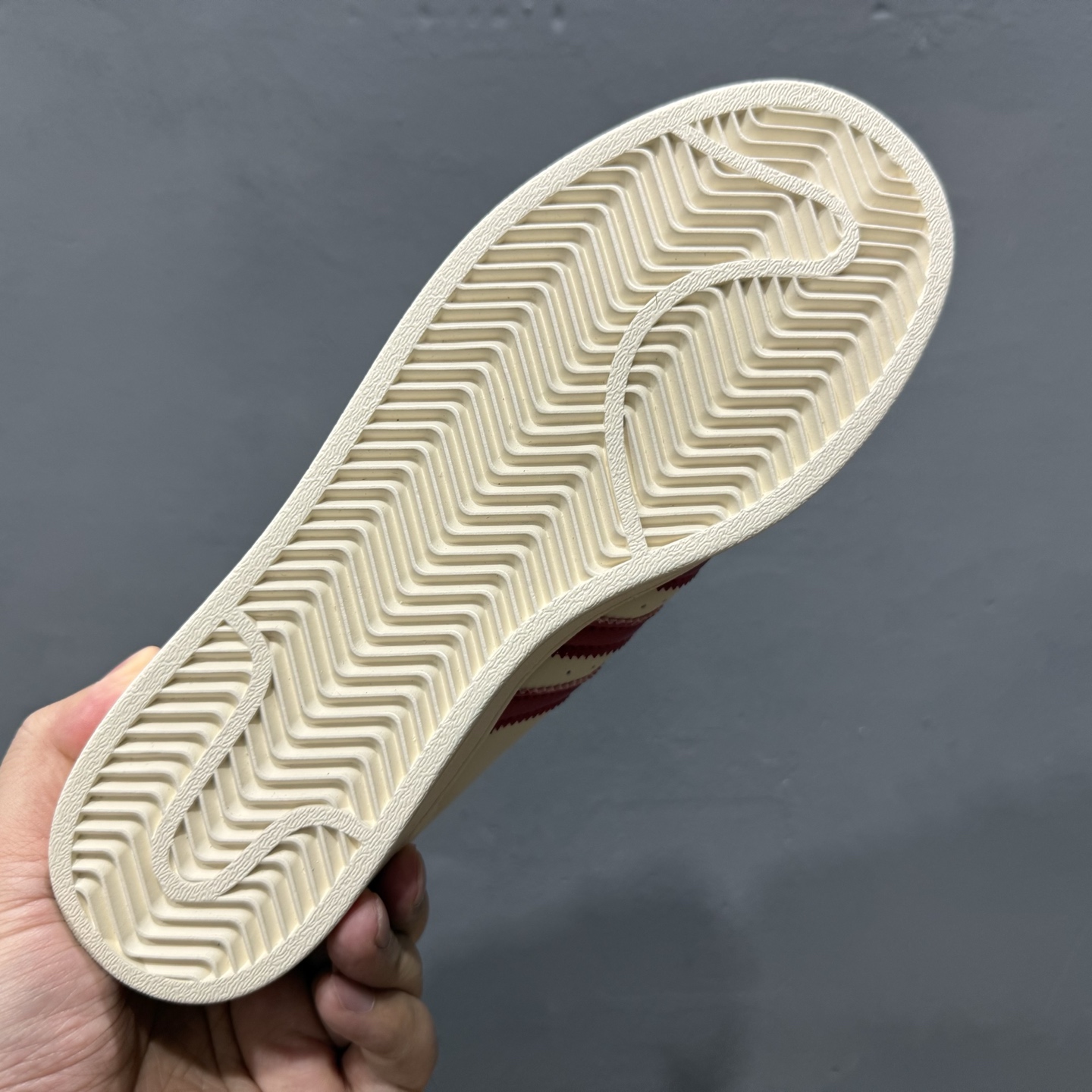 220 独家实拍Avavav x Adidas Superstar ”Superfinger“ JP7142 联名款 超级手指 贝壳头休闲板鞋-Chinese UA Cheap High Quatity Brand Clothes Bags handbags Sneakers wholesale wholesaler seller from China Factory suppliers Fashion Clothing Shoes best Quality Beautiful Price 220 独家实拍Avavav x Adidas Superstar ”Superfinger“ JP7142 联名款 超级手指 贝壳头休闲板鞋