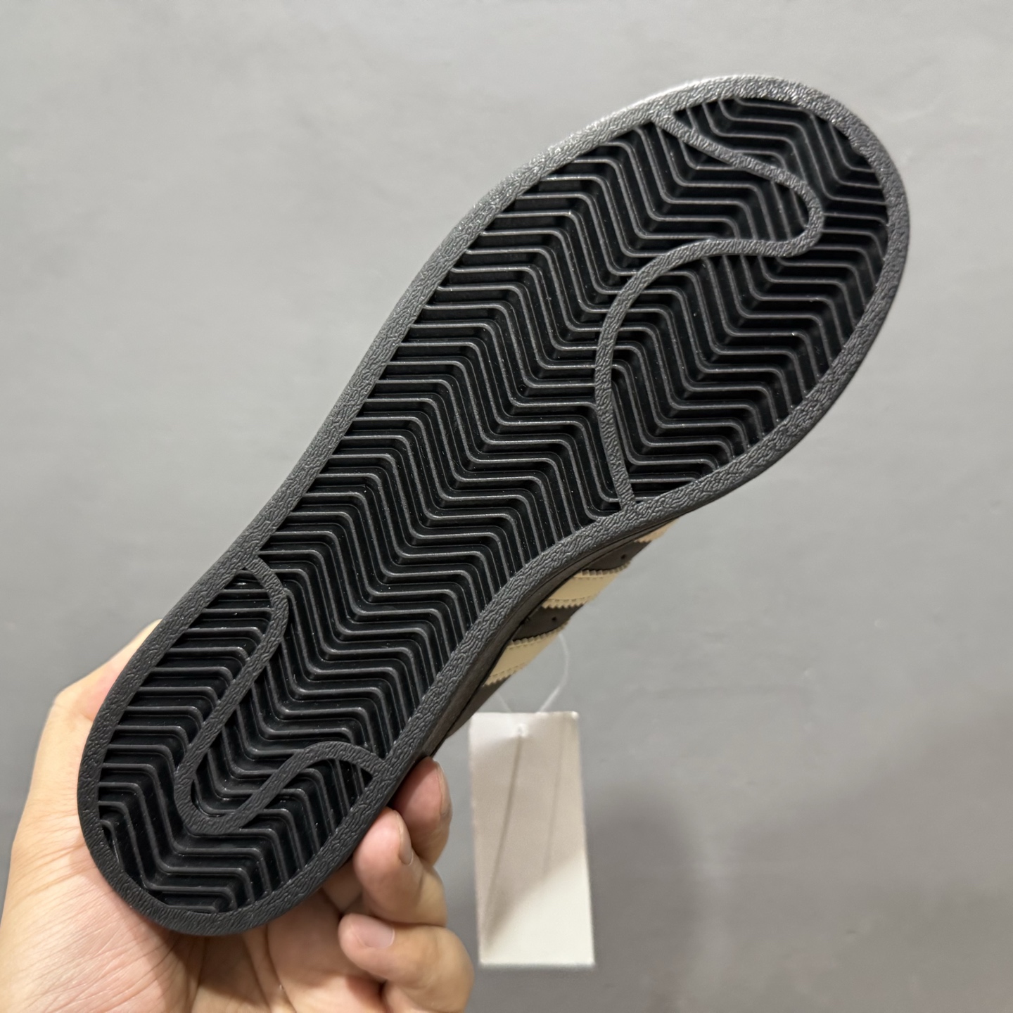 220 独家实拍Avavav x Adidas Superstar ”Superfinger“ JP7141 联名款 超级手指 贝壳头休闲板鞋-Chinese UA Cheap High Quatity Brand Clothes Bags handbags Sneakers wholesale wholesaler seller from China Factory suppliers Fashion Clothing Shoes best Quality Beautiful Price 220 独家实拍Avavav x Adidas Superstar ”Superfinger“ JP7141 联名款 超级手指 贝壳头休闲板鞋