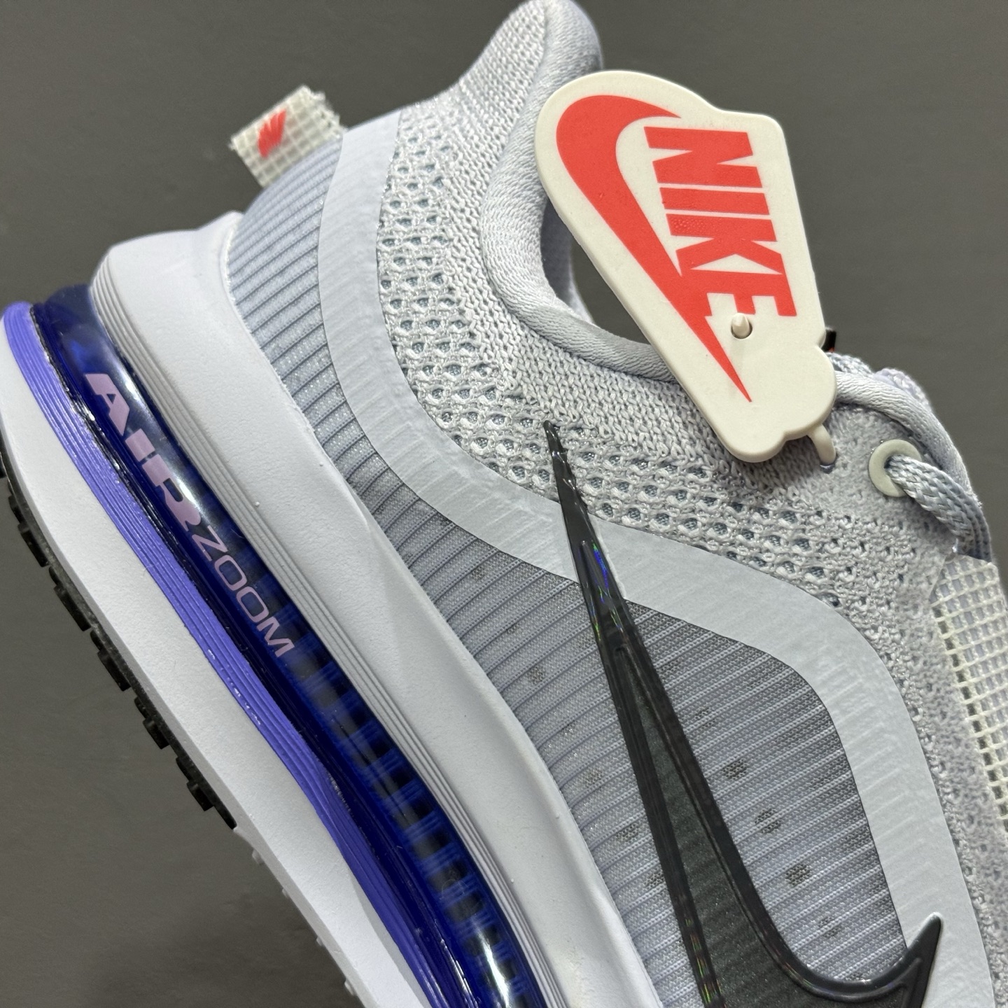 280 独家实拍纯原 Nike Air Zoom Pegasus Premium 耐克网面全掌气垫缓震跑鞋 HQ2592-004